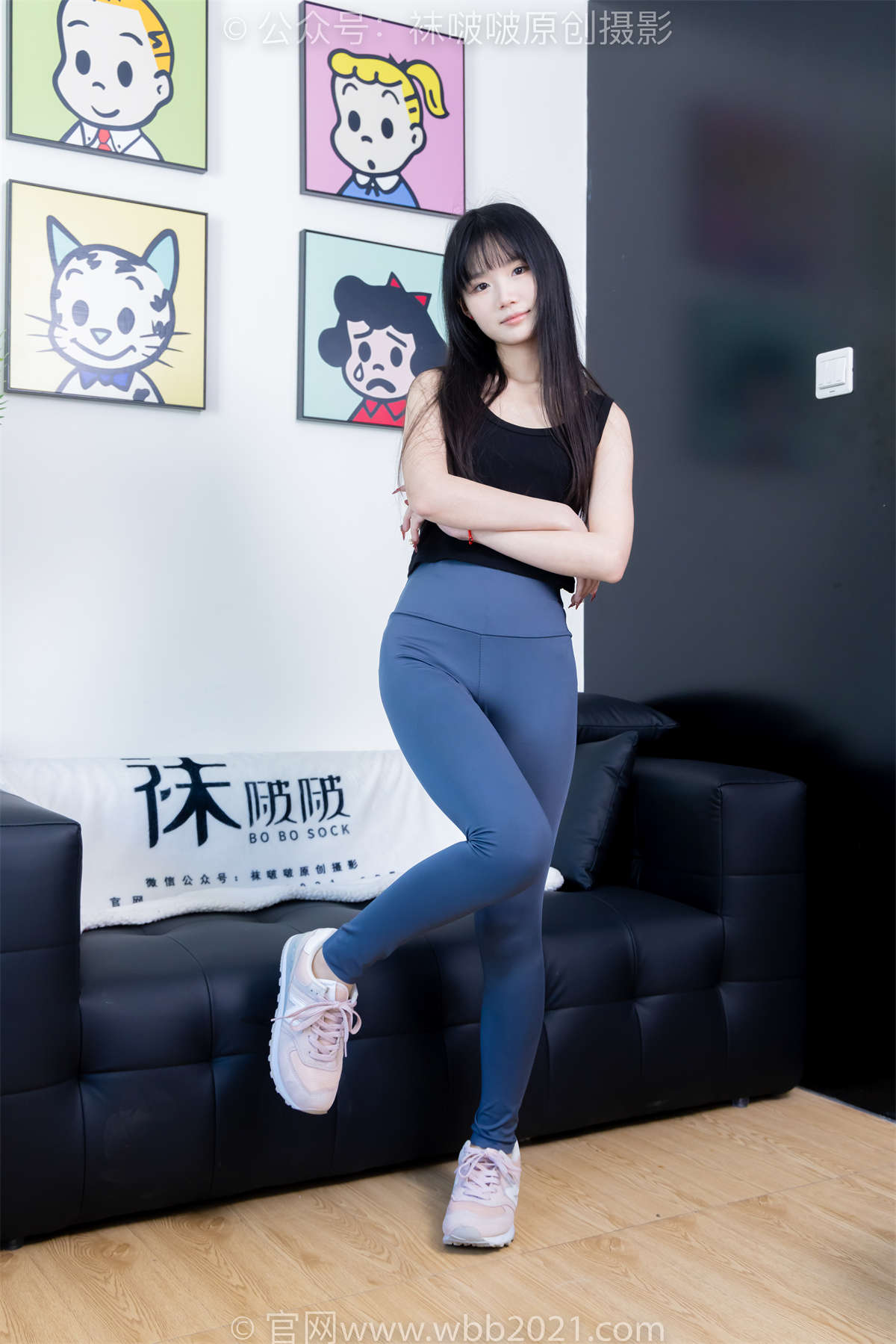 图片[2]-袜啵啵 No.493 甜甜圈-运动鞋、薄肉丝（脚尖微加固款）、瑜伽裤裤里丝 花絮版-日更街拍