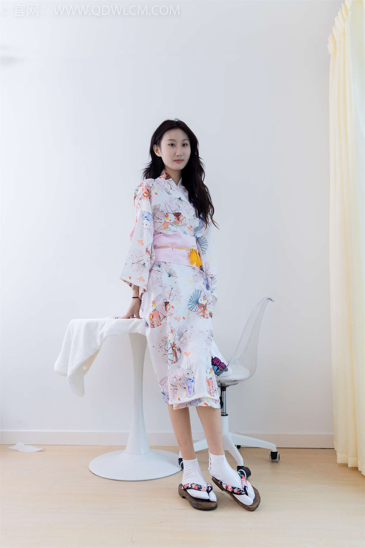 图片[2]-物恋传媒 NO.1838 雏菊-樱花绽放-日更街拍