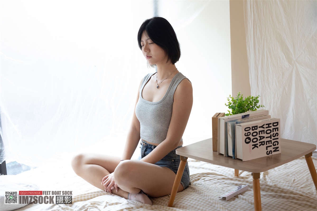 MZSOCK-2023 No.013 蕊子-日更街拍