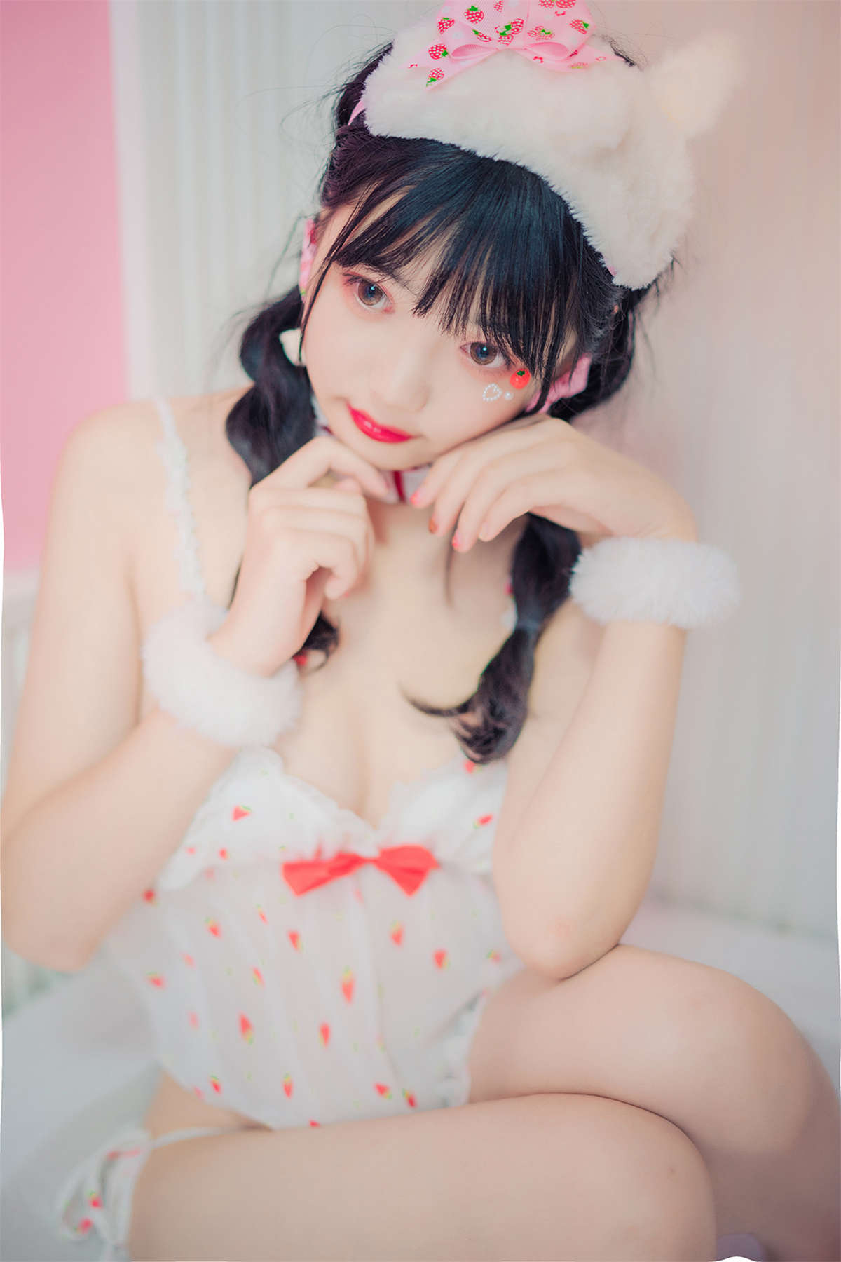 图片[2]-喵糖映画 VOL.252 草莓妹妹-日更街拍