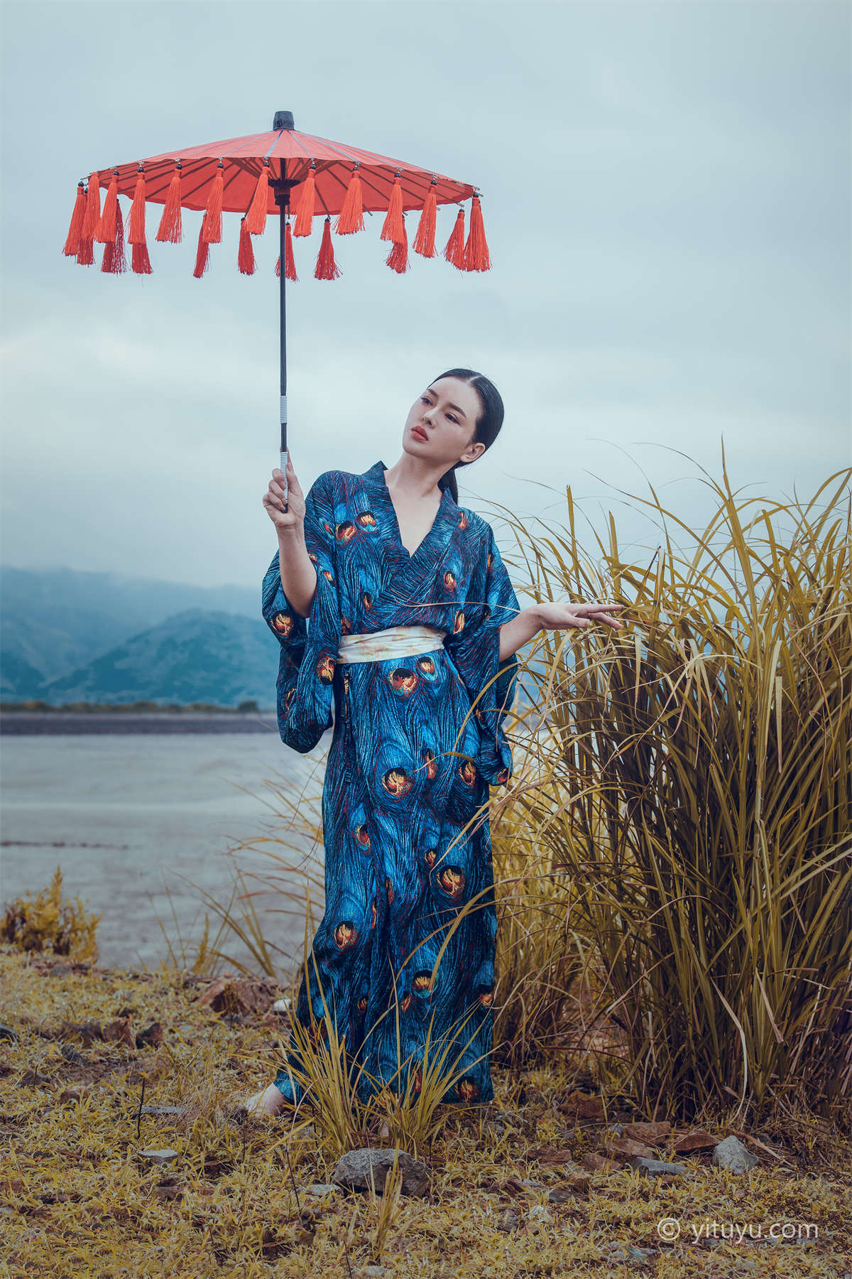 YITUYU艺图语 2021.06.25 一念成思 陽兒-日更街拍