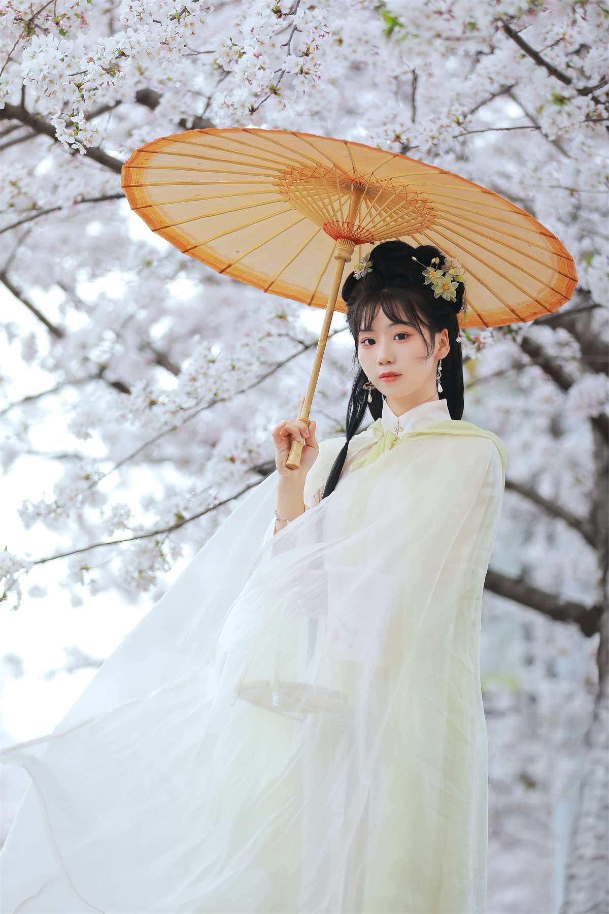 YITUYU艺图语 2024.07.15 花不误 周周Ay-日更街拍