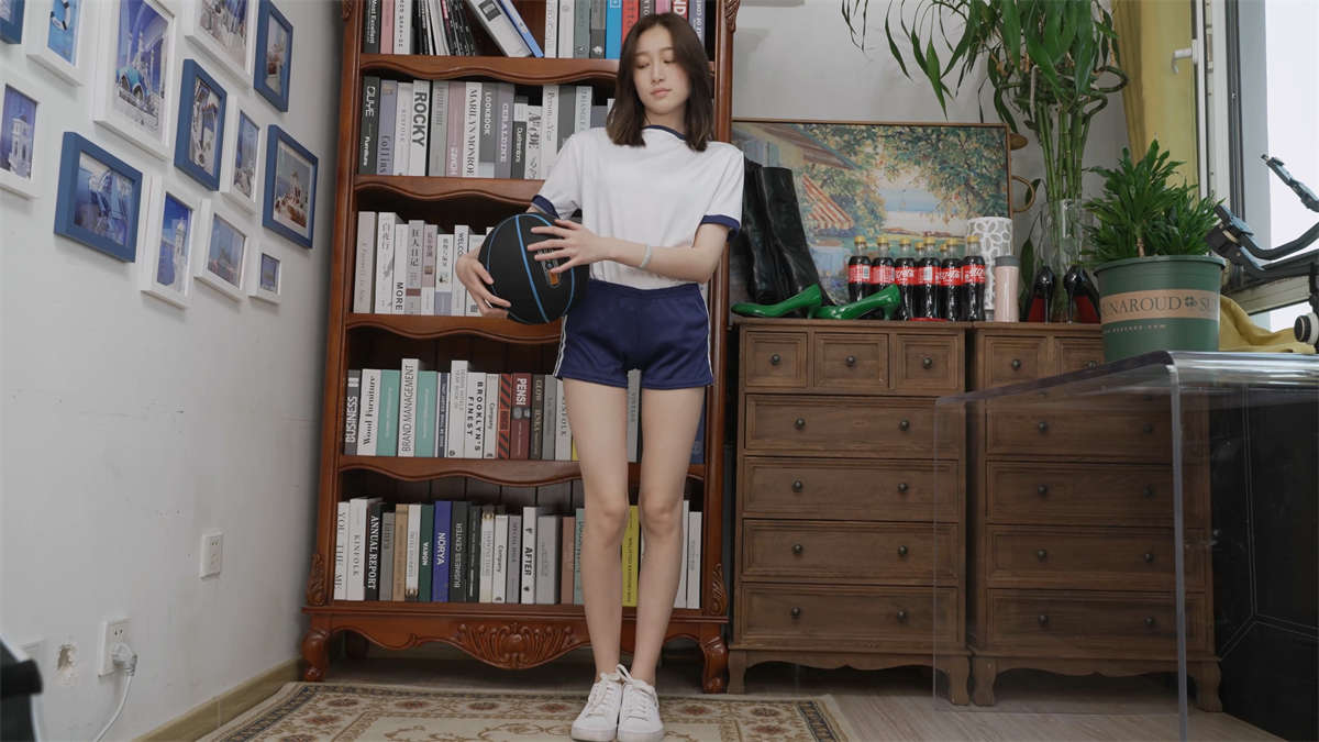 Sexy Asian Girls Feet Vol.051 美女baby展示性感的小脚丫-日更街拍