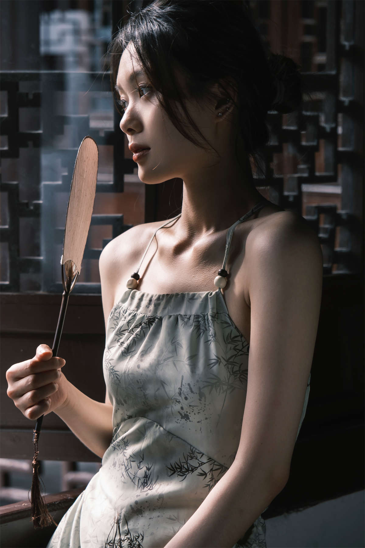 YITUYU艺图语 2023.06.08 春和景明 皂烟象-日更街拍