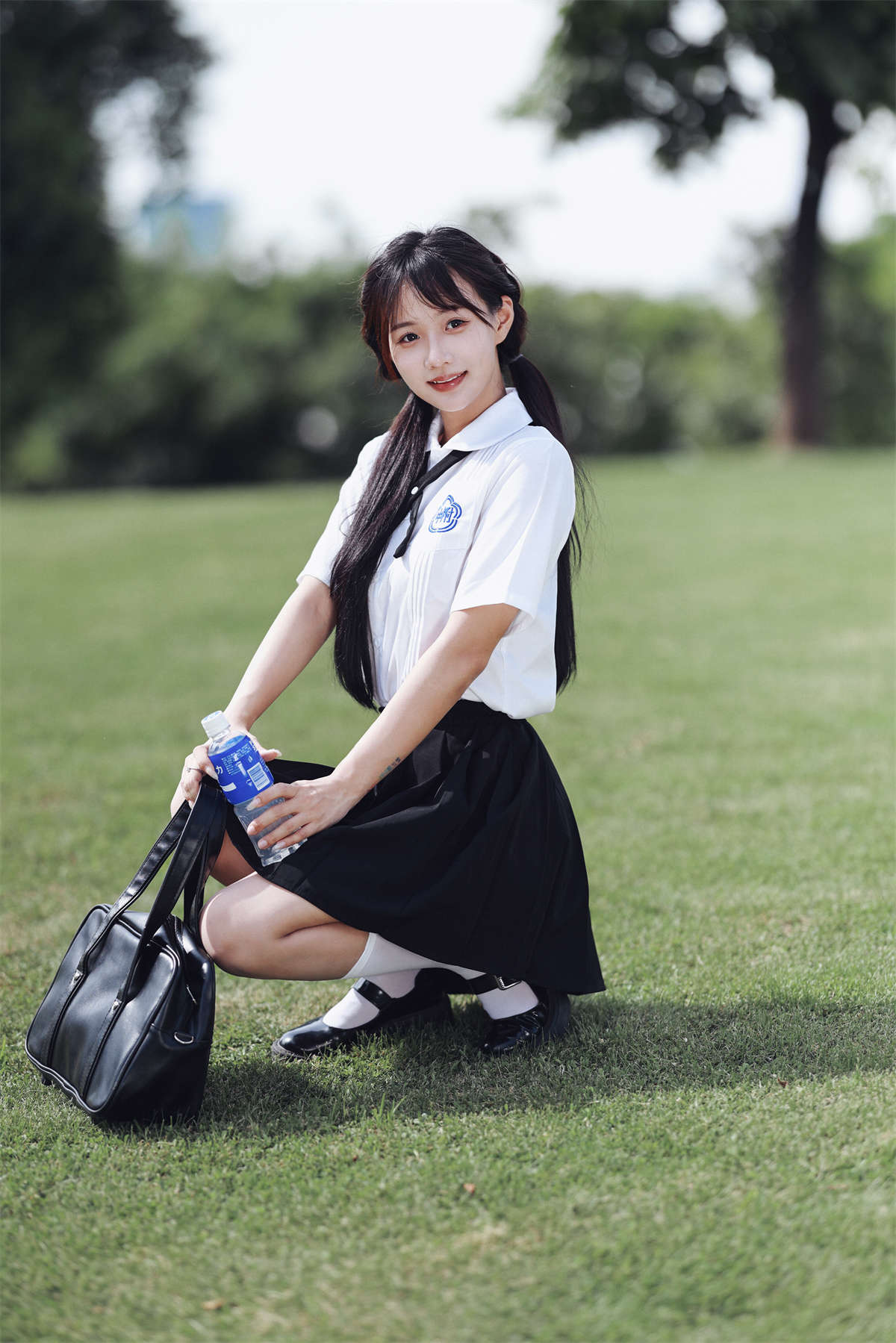YITUYU艺图语 2024.08.23 俏皮JK少女 甜心小鹿-日更街拍