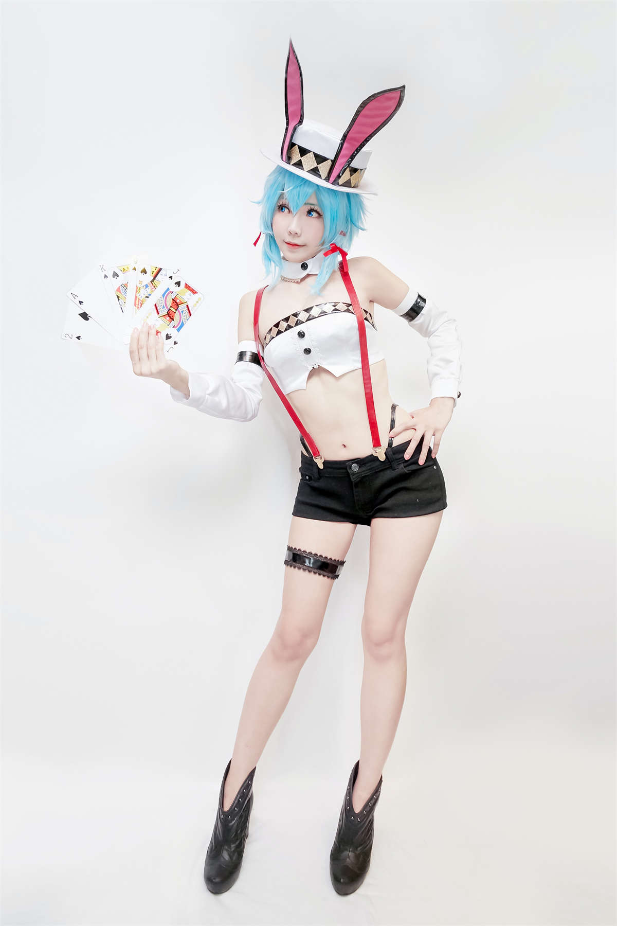 Ely_eee(ElyEE子) 诗乃荷官-日更街拍