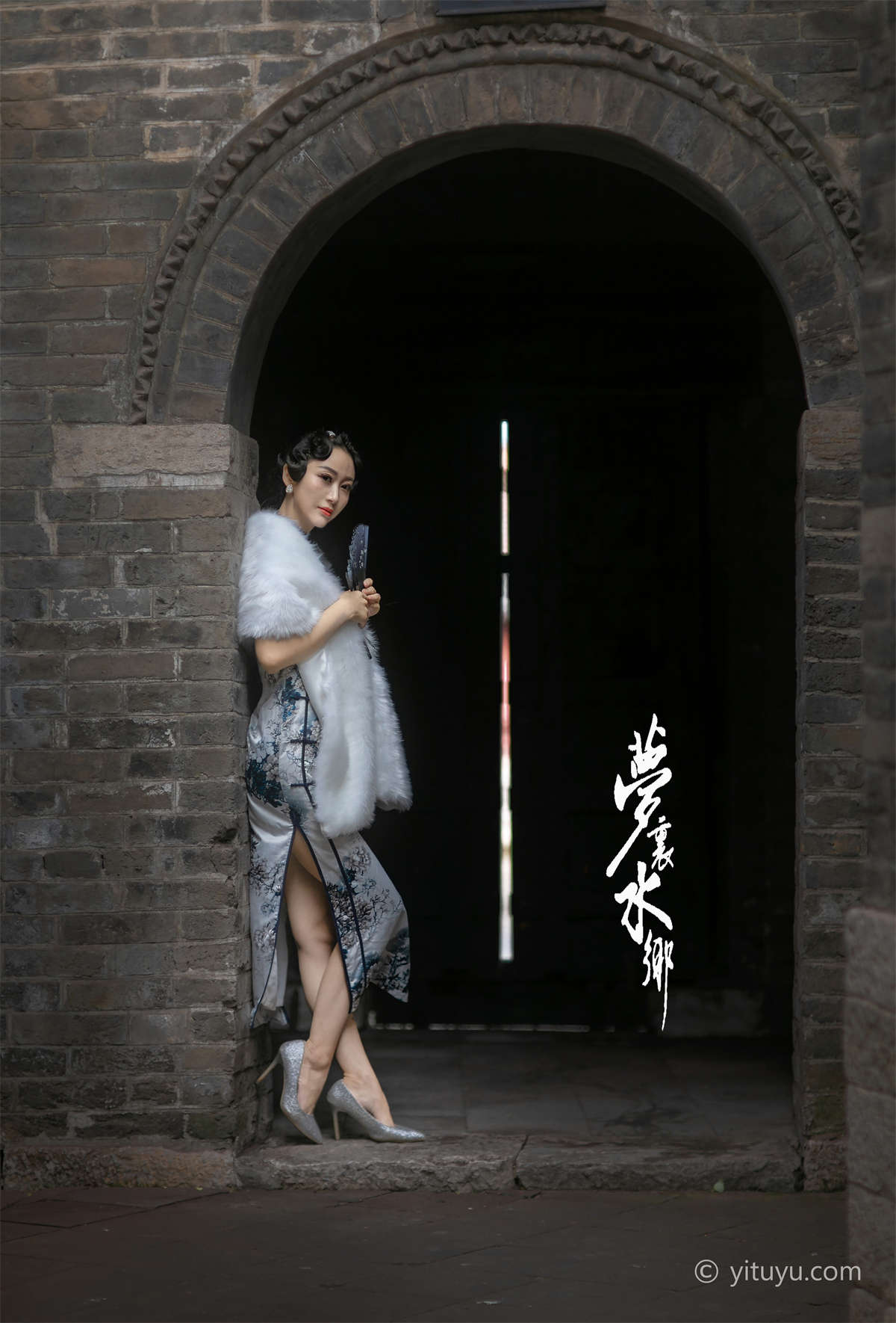 YITUYU艺图语 2021.06.28 梦里水鄉 沐溪-日更街拍