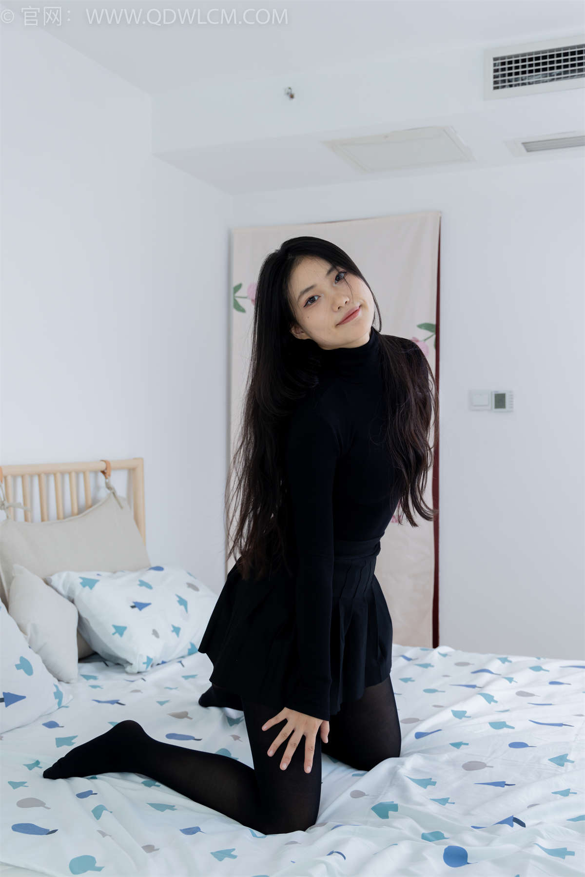 图片[2]-物恋传媒 NO.1667 香香-更好的自己-日更街拍