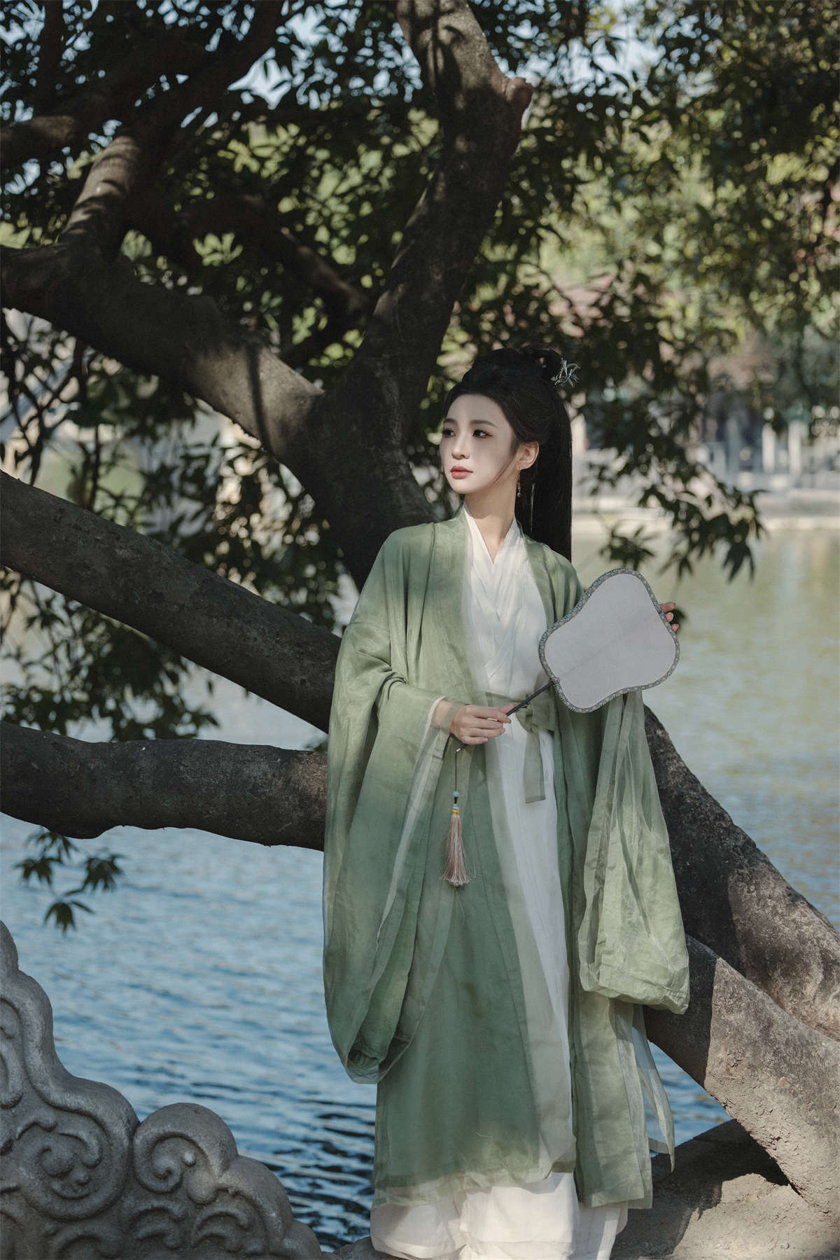 图片[2]-YITUYU艺图语 2025.03.11 一袭青衣 失眠面包蟹-日更街拍