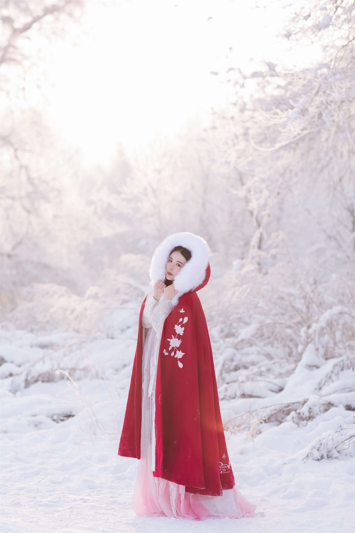 YITUYU艺图语 2022.07.08 异乡雪 沐槿cutie-日更街拍