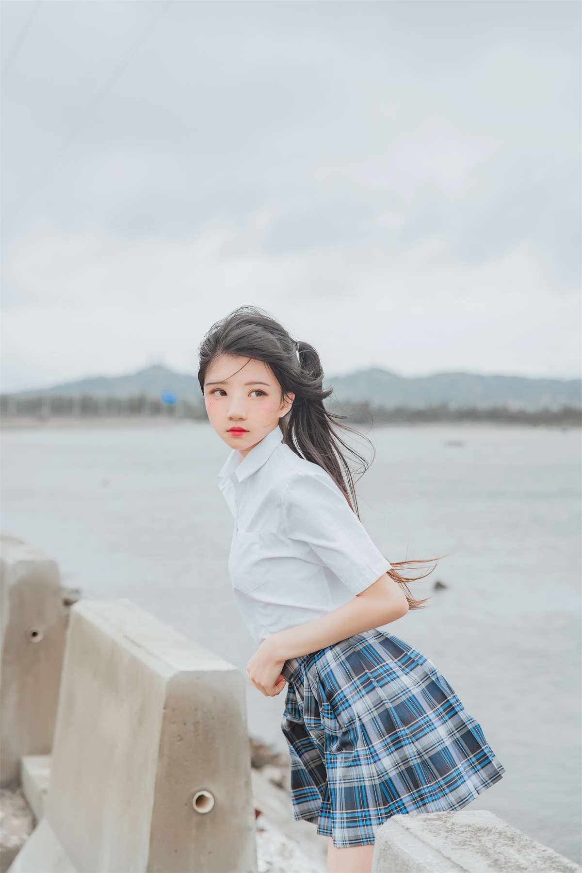 图片[2]-桜桃喵 – 耳畔的风-日更街拍