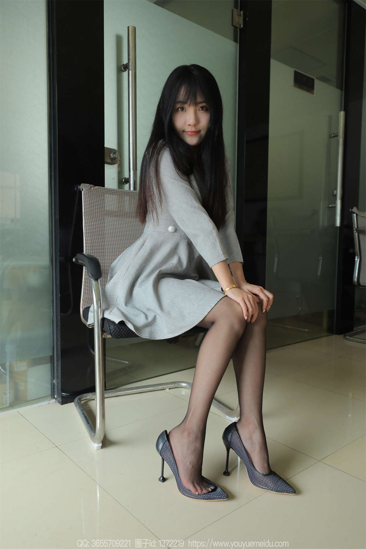 图片[2]-IESS异思趣向 2024.01.16 丝享家1639：婉萍 办公嬉戏-日更街拍