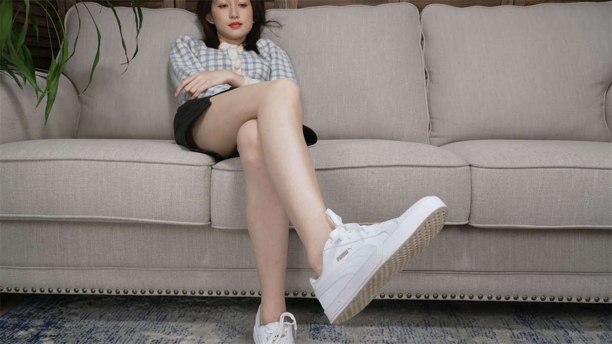 Sexy Asian Girls Feet Vol.058 美女baby展示她的性感小脚丫-日更街拍