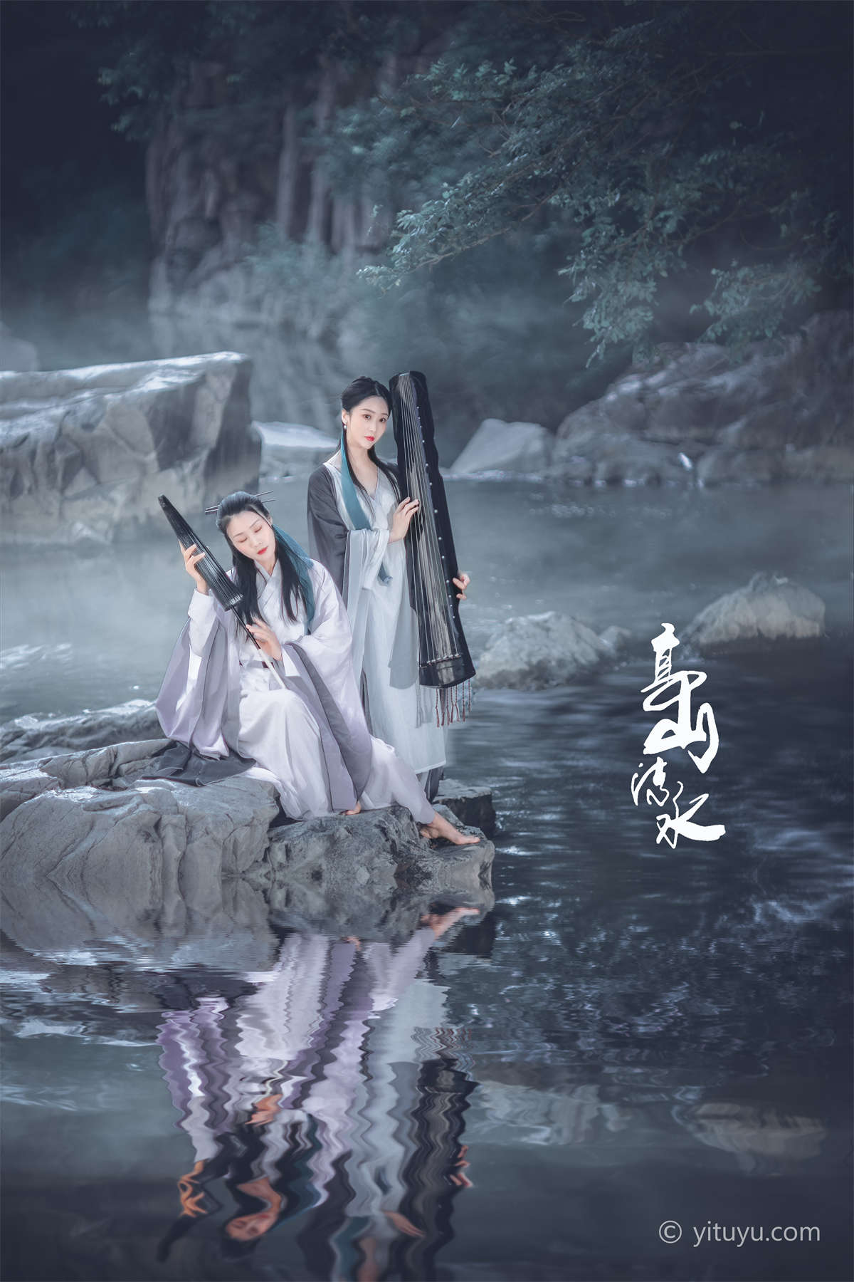 YITUYU艺图语 2021.07.05 高山流水 亚丽&沐溪-日更街拍