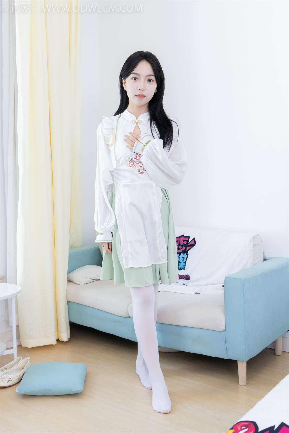 图片[2]-物恋传媒 NO.2199 纱纱-阳光散落（盲盒2）-日更街拍