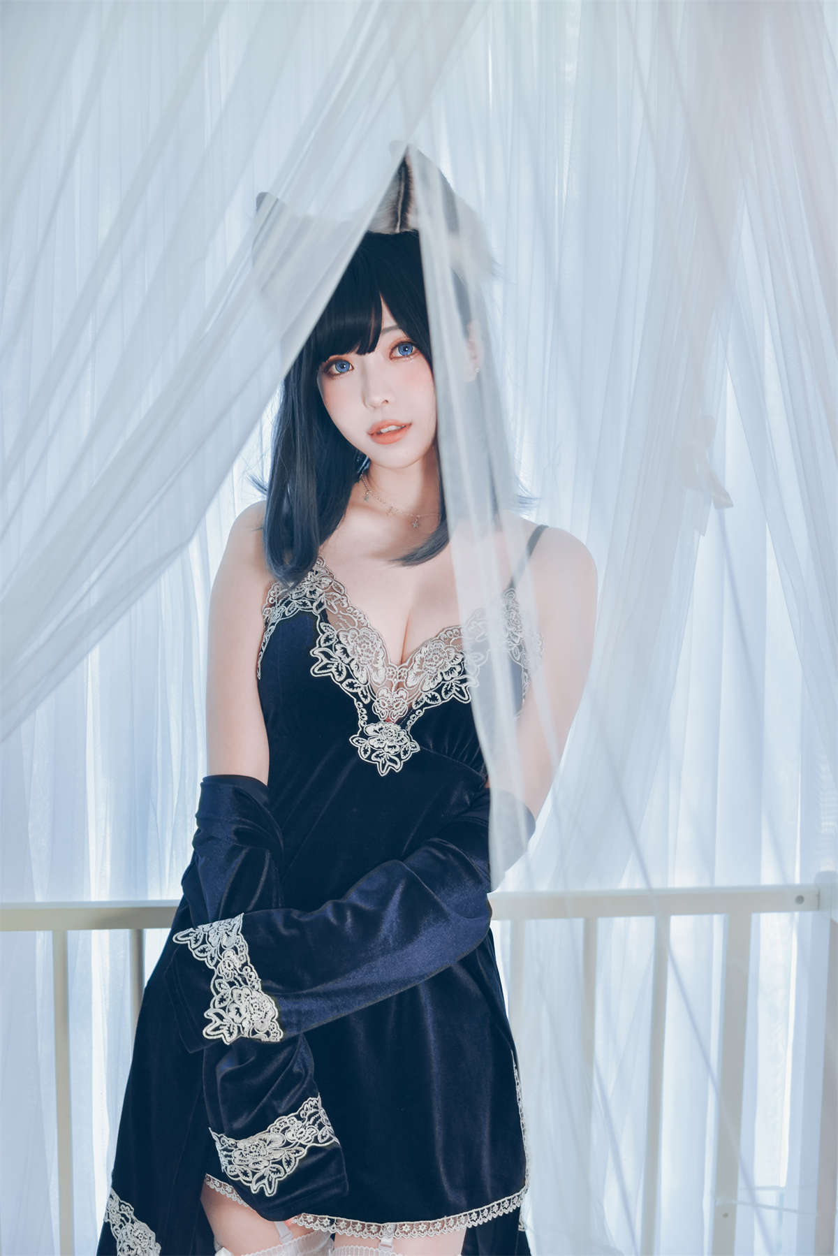 图片[2]-Ely_eee(ElyEE子) Sleepy Velvet Blue-日更街拍