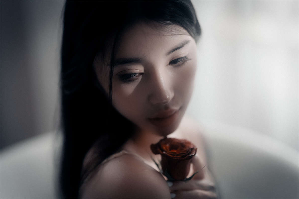 YITUYU艺图语 2023.07.09 水中花 悦悦-日更街拍