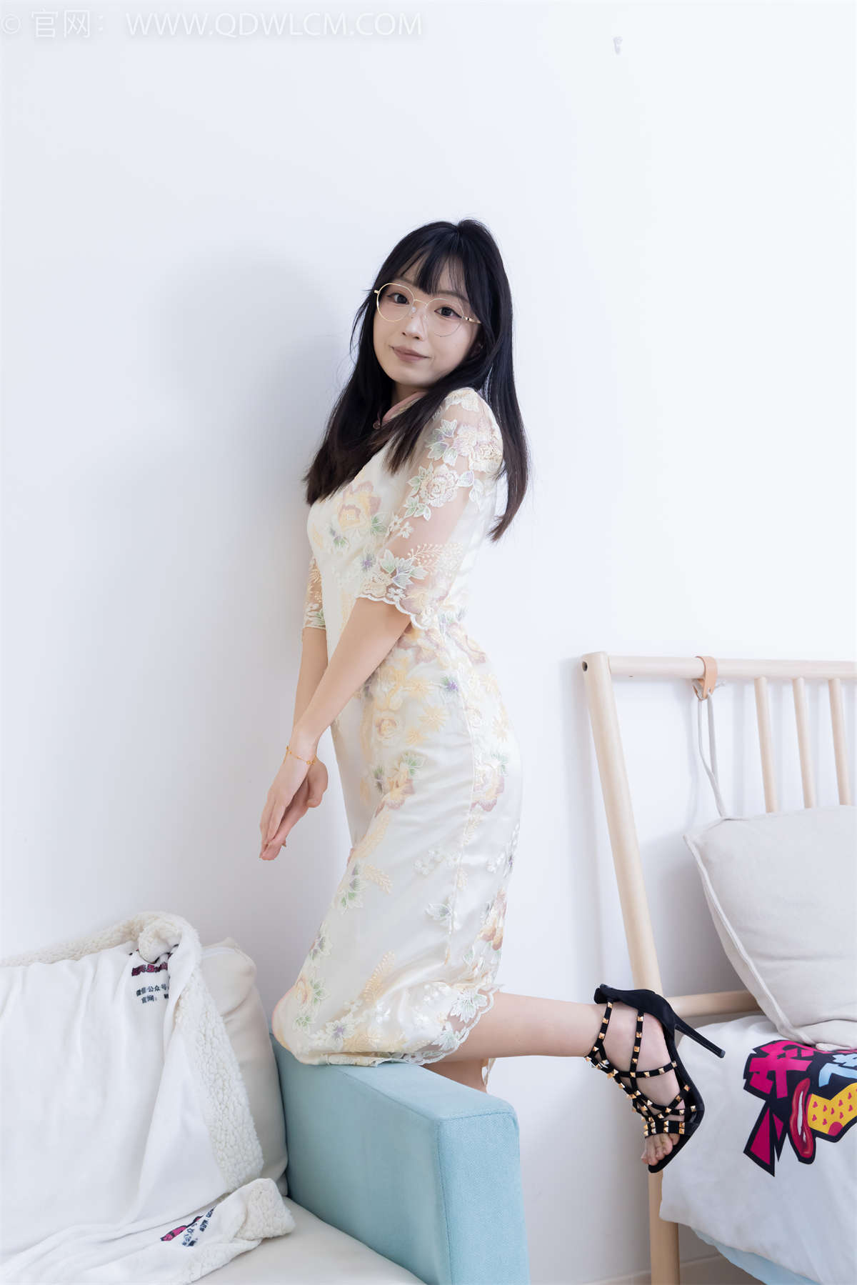 物恋传媒 NO.2201 嘟嘟-风浪平息-日更街拍