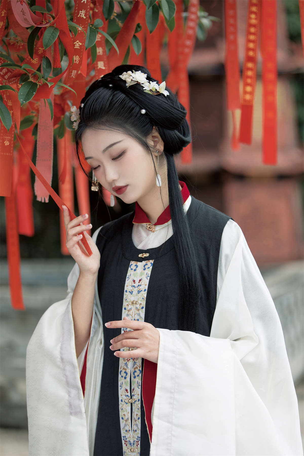 YITUYU艺图语 2023.07.10 但余钟磬 晚江亭插图1