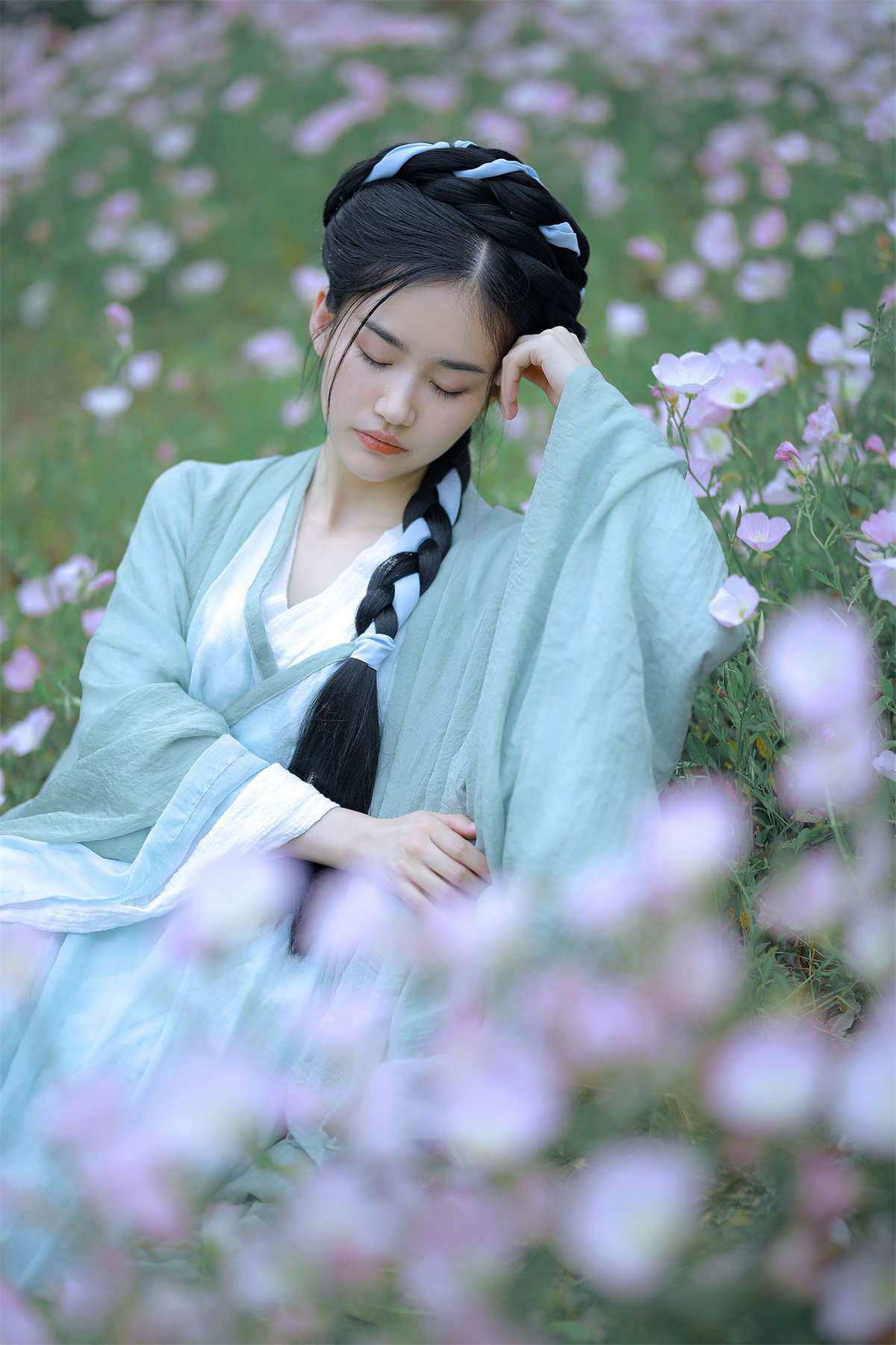 YITUYU艺图语 2025.03.12 田园汉服 一朵-日更街拍