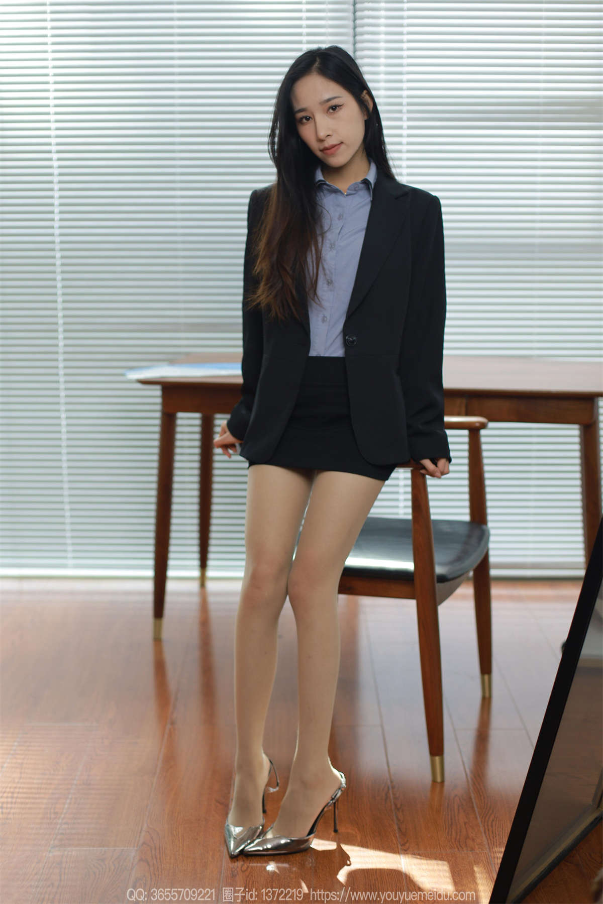 图片[2]-IESS异思趣向 2023.11.30 丝享家1599：美子 回到办公室-日更街拍