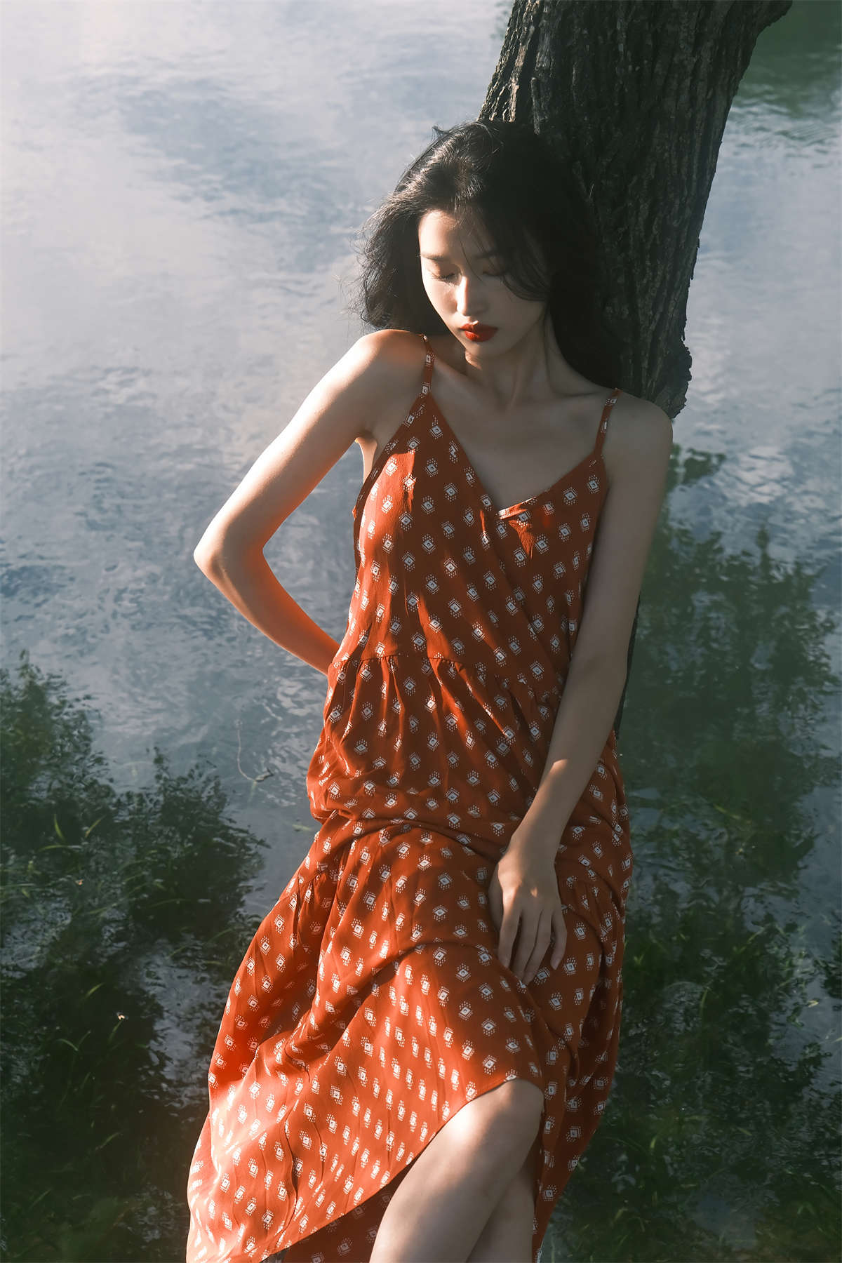 YITUYU艺图语 2023.07.01 野蛮生长 佳佳-日更街拍