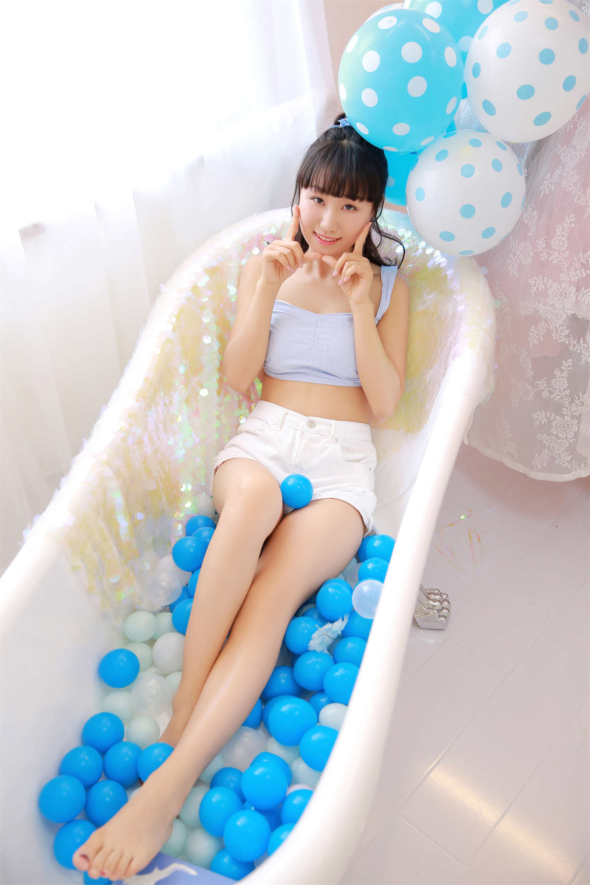 YALAYI雅拉伊2022.06.28 NO.948 青春时光-日更街拍