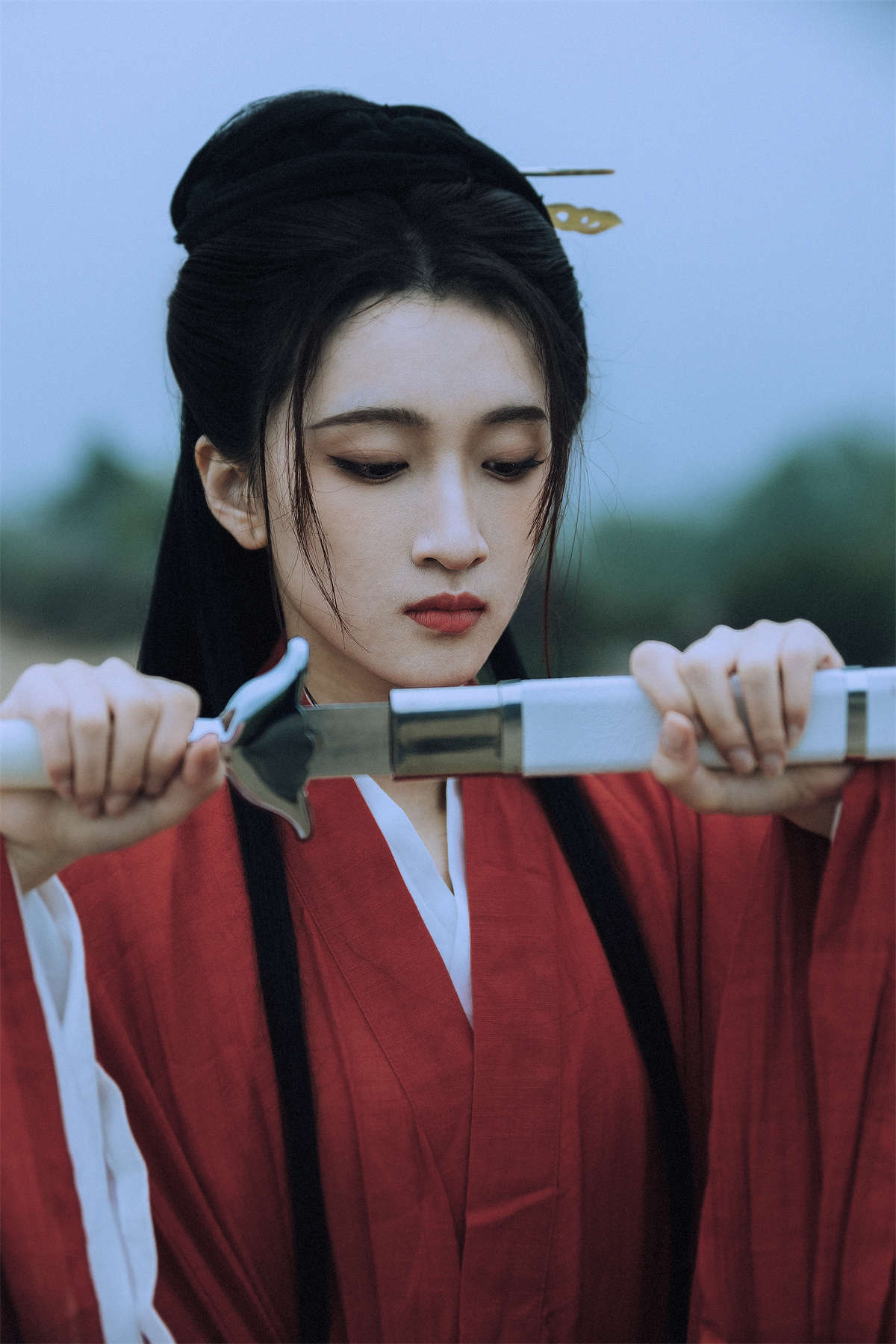 YITUYU艺图语 2023.07.10 长剑问情 迪尼斯水怪-日更街拍