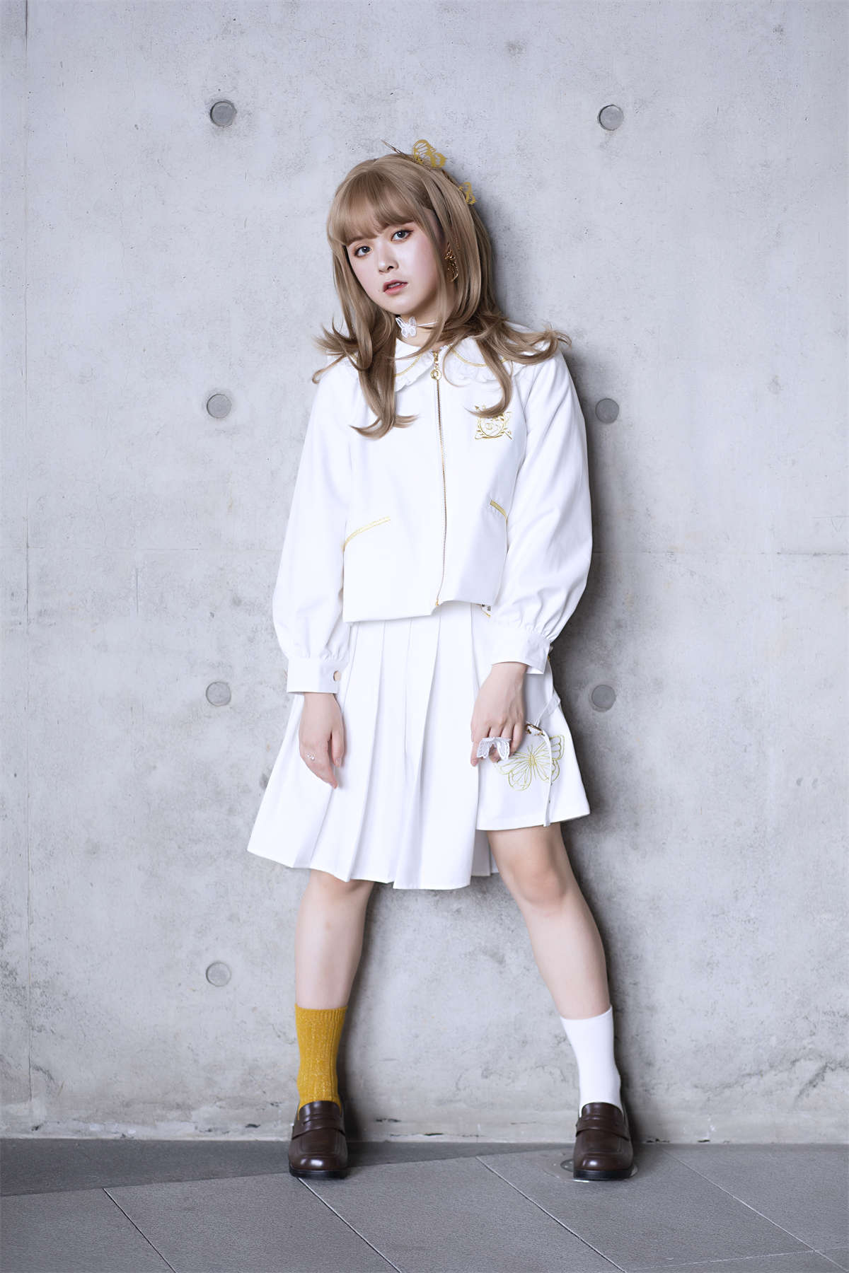 YITUYU艺图语 2023.07.21 幻蝶JK AKIMOTO帽衫-日更街拍