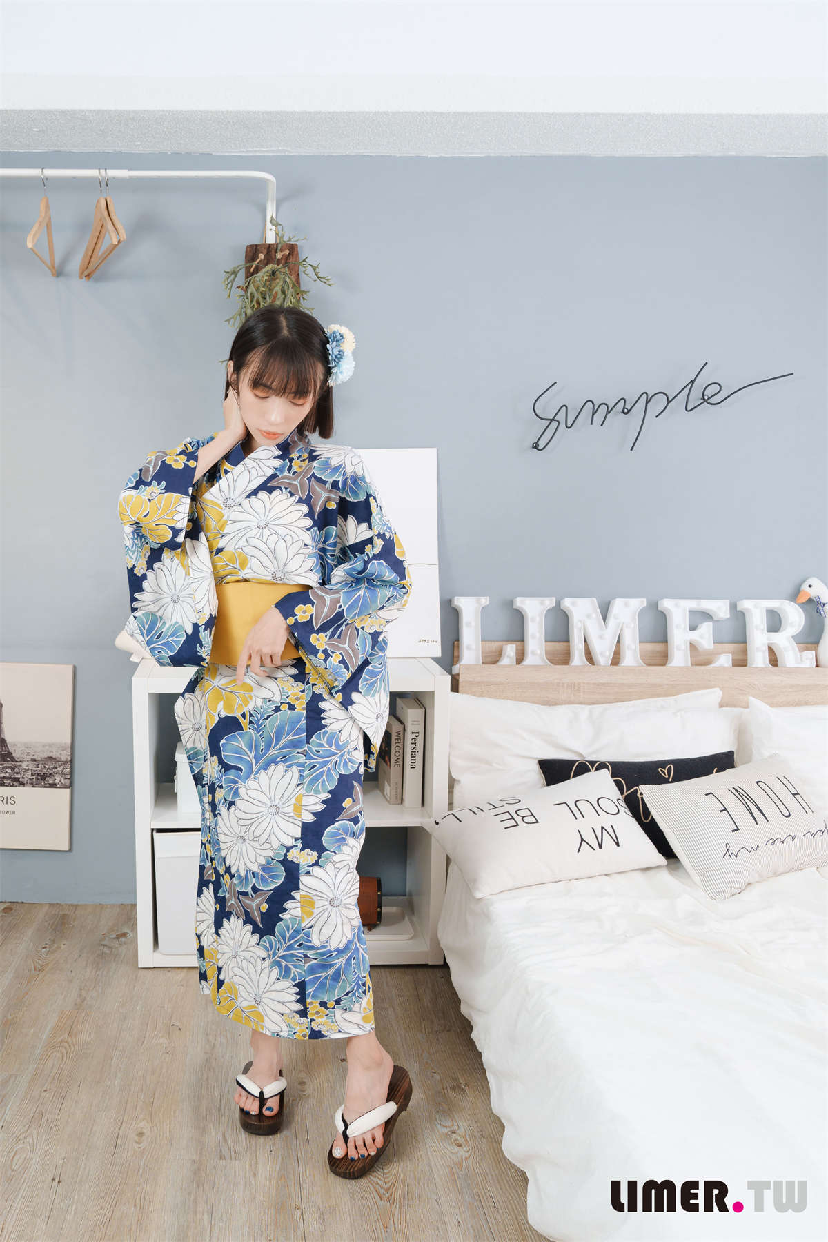 图片[2]-Limerence原创 No.42 日本妹子子 超敏感脚脚初次被TK-日更街拍