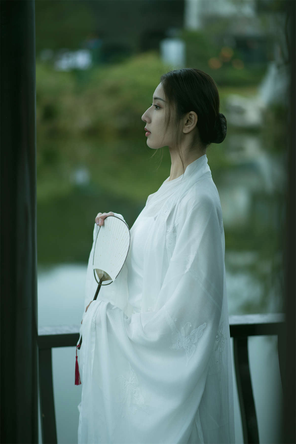 YITUYU艺图语 2023.07.21 天青色等烟雨 林林-日更街拍