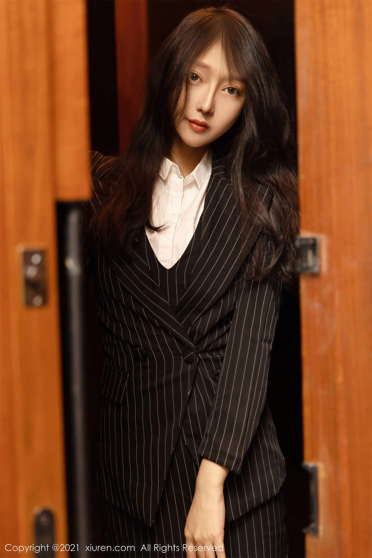 Xiuren秀人网 2021.07.16 NO.3679 玥儿玥er-日更街拍