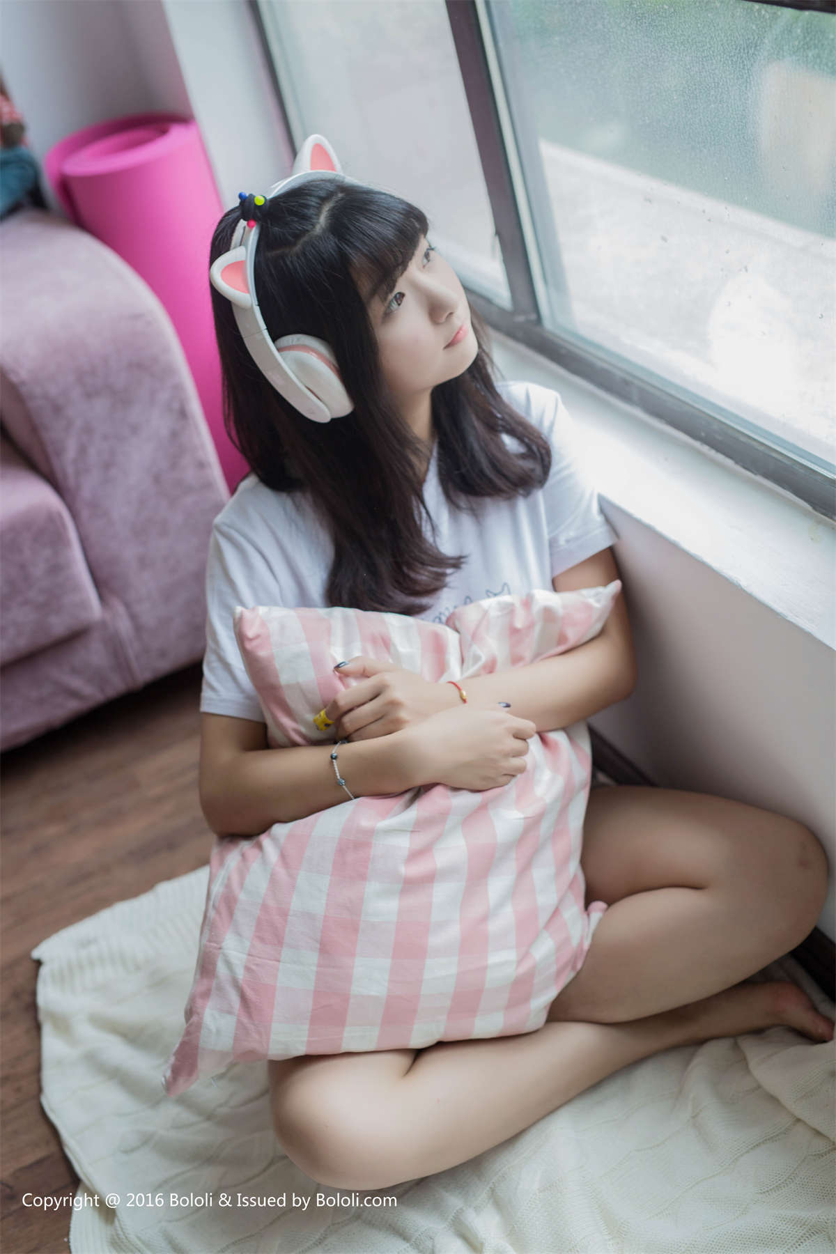 图片[2]-Kimoe激萌文化 KIM006 球球喵耳机 周闻-日更街拍