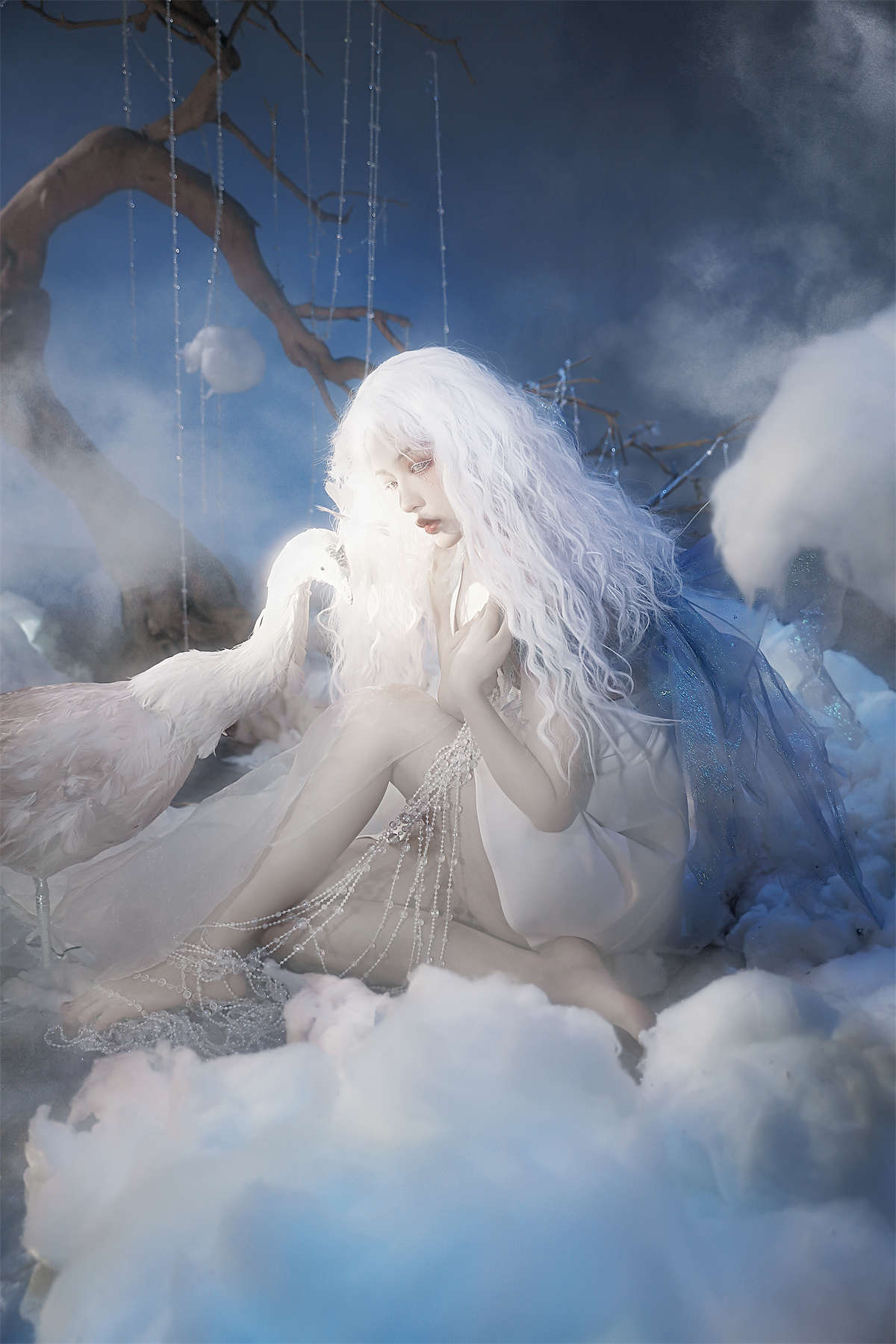 YITUYU艺图语 2023.02.23 她像是易碎的瓷物 晚辞归插图1