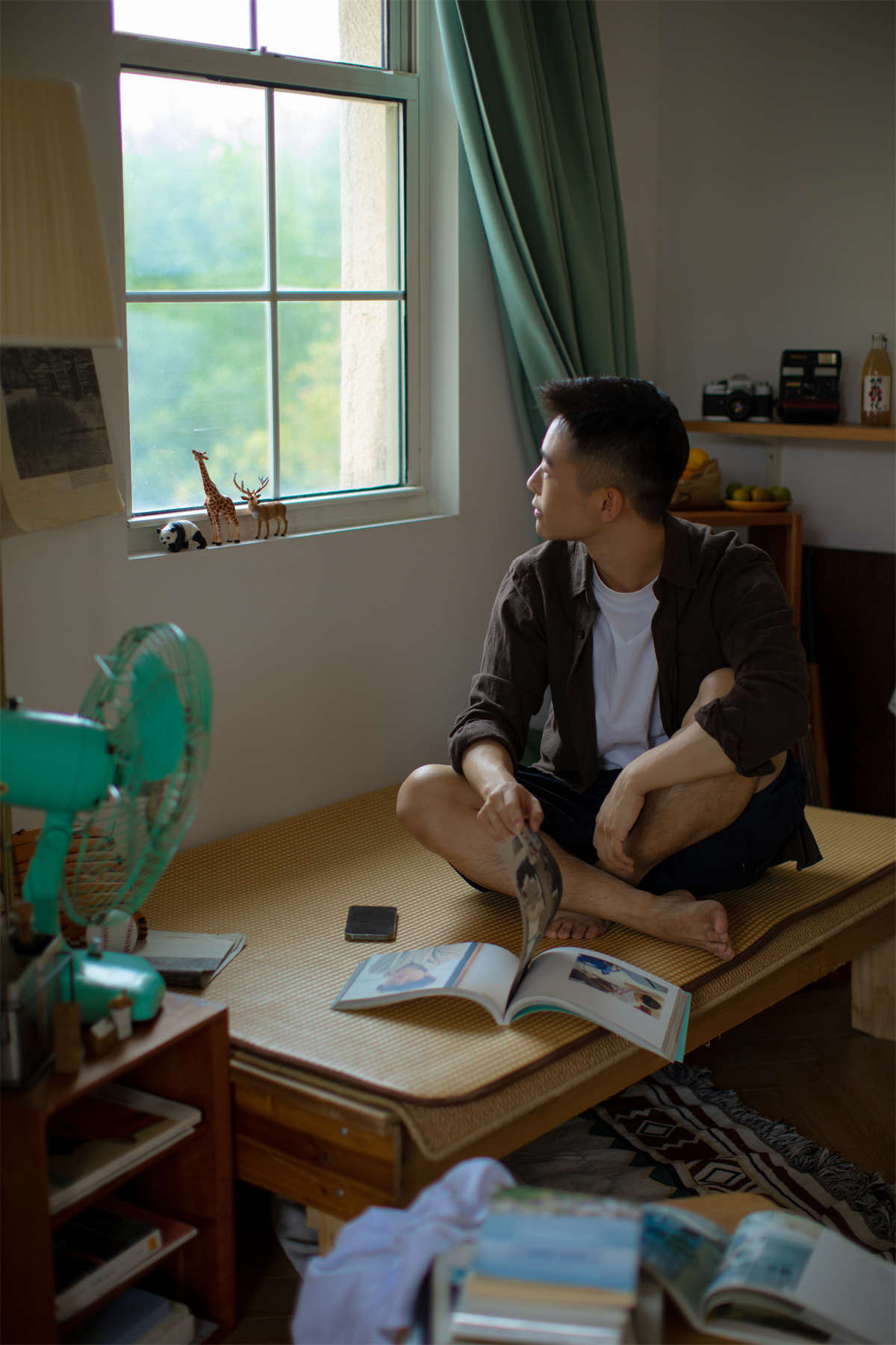 图片[2]-YITUYU艺图语 2021.11.10 独处时光 活烦-日更街拍