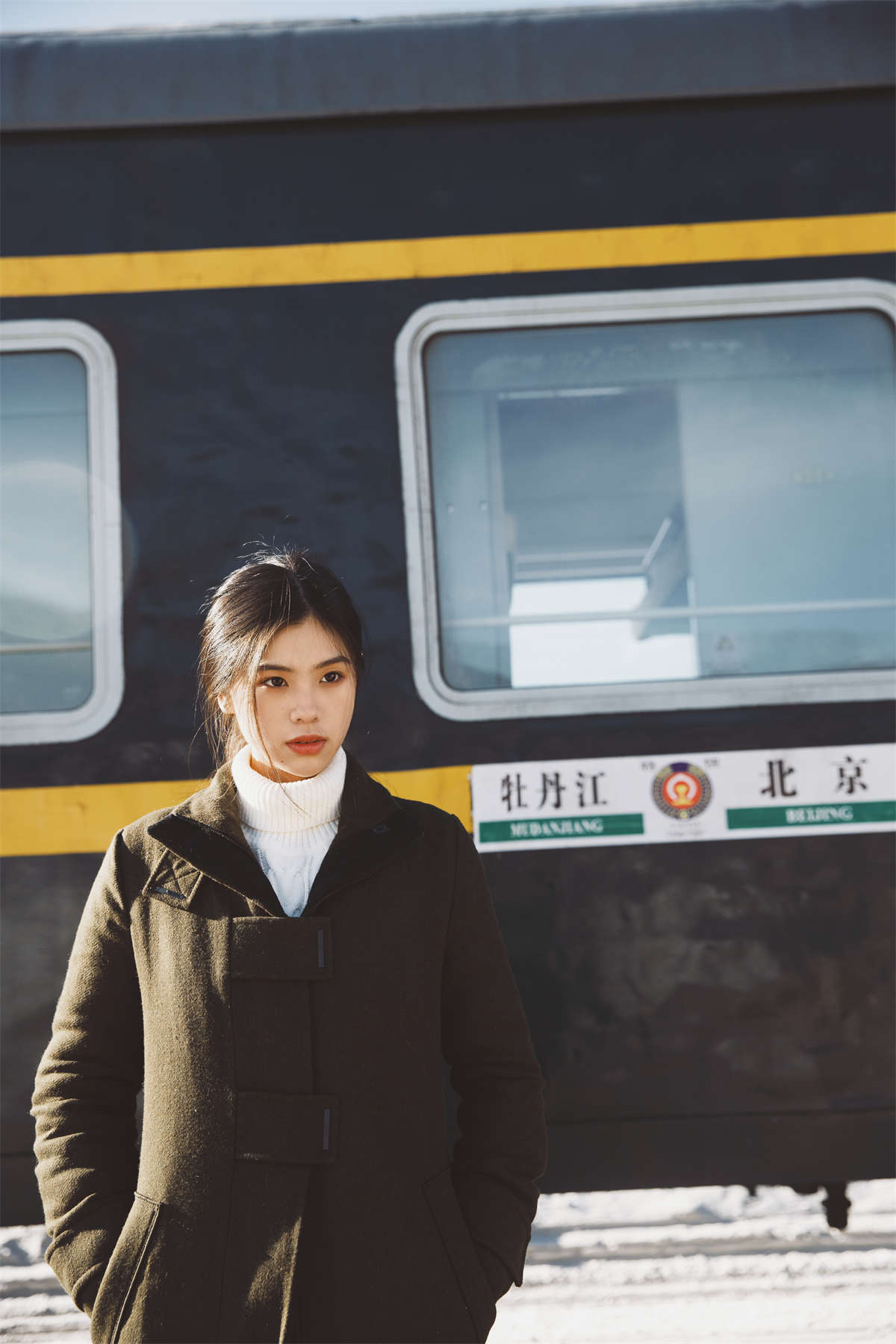 图片[2]-YITUYU艺图语 2025.04.09 匆匆 合子-日更街拍