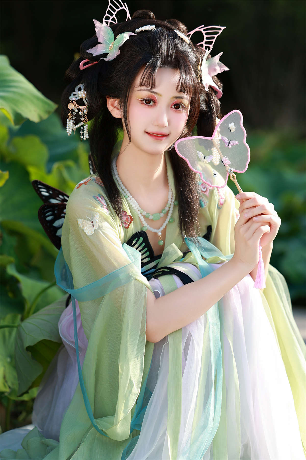 YITUYU艺图语 2024.07.21 荷与蝶 软心糖。插图1