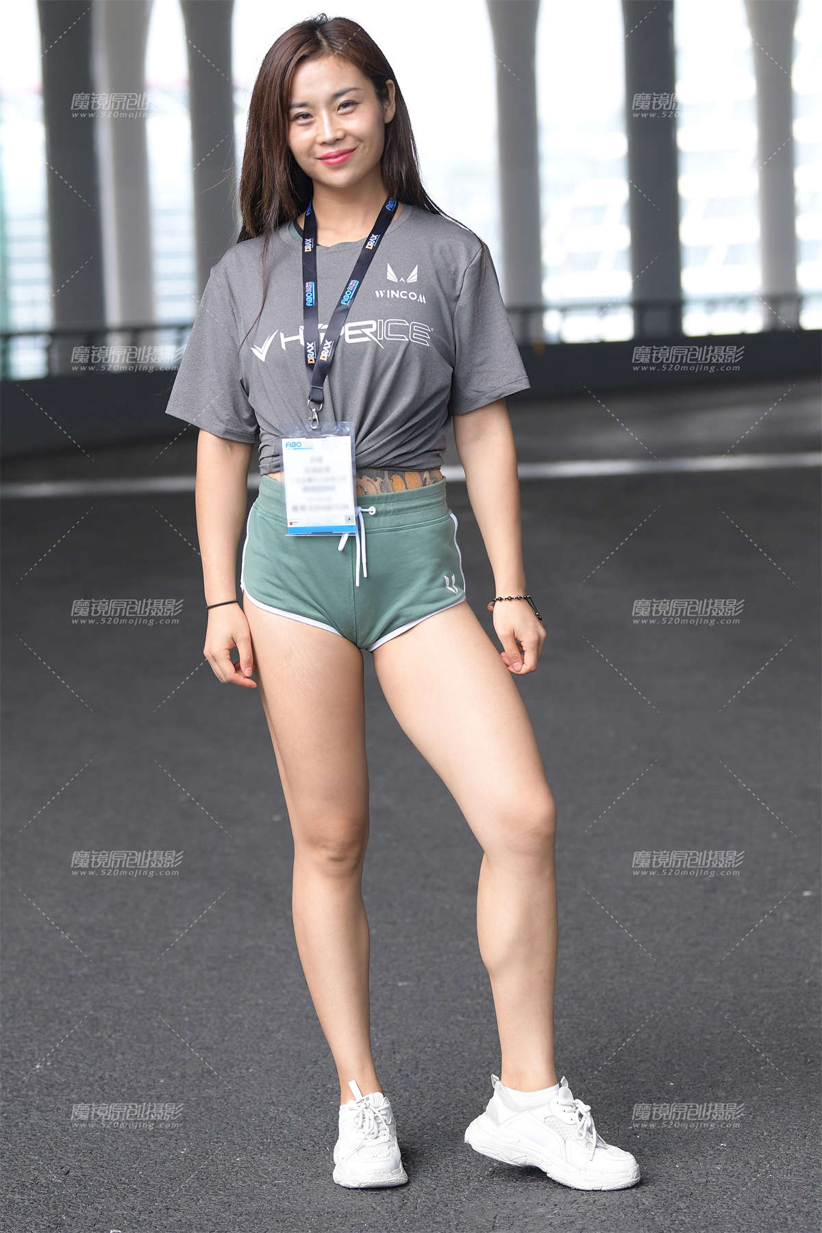 图片[2]-搭讪热裤美臀-日更街拍