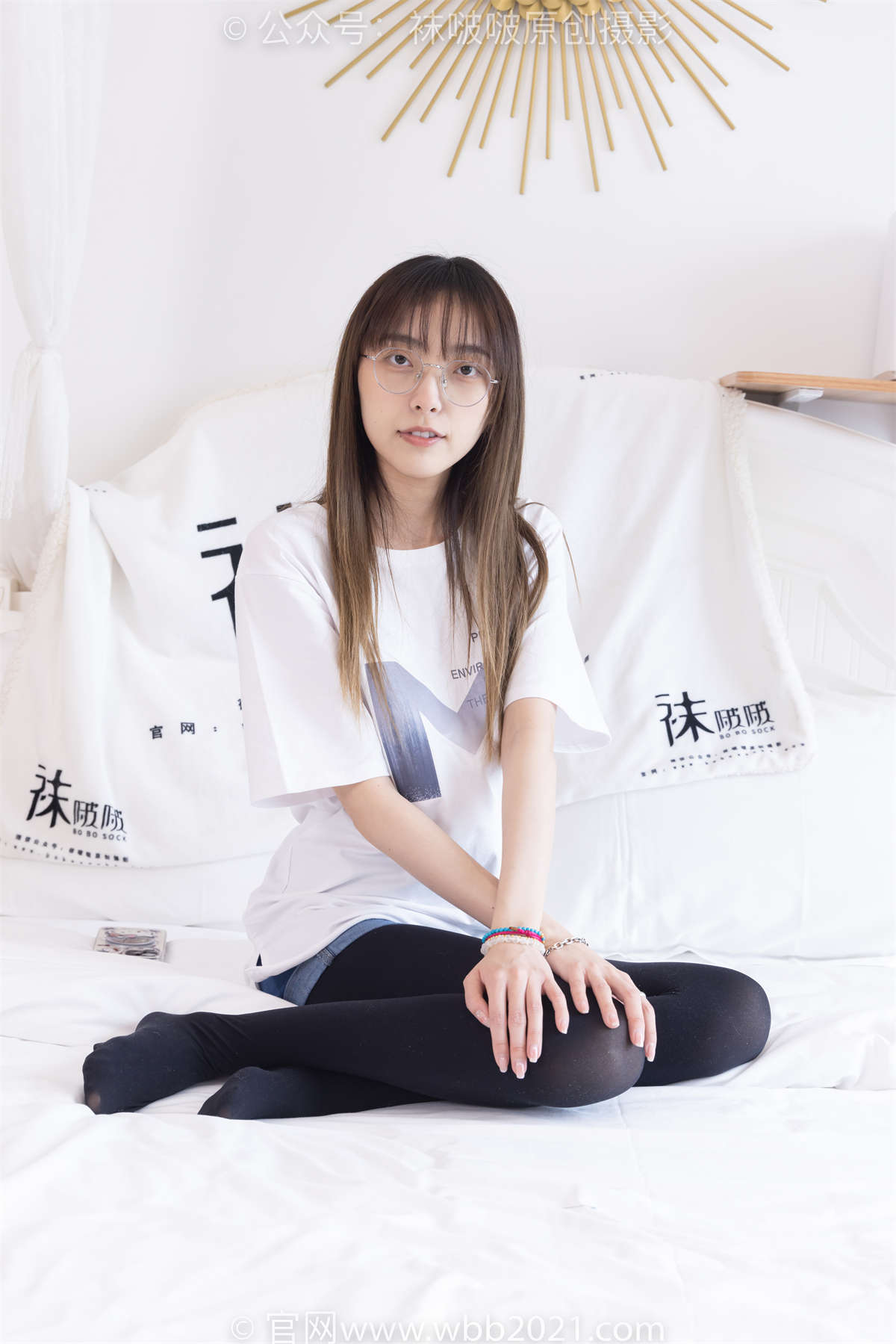 袜啵啵 No.330 稚予-高跟鞋、厚黑丝 花絮版-日更街拍