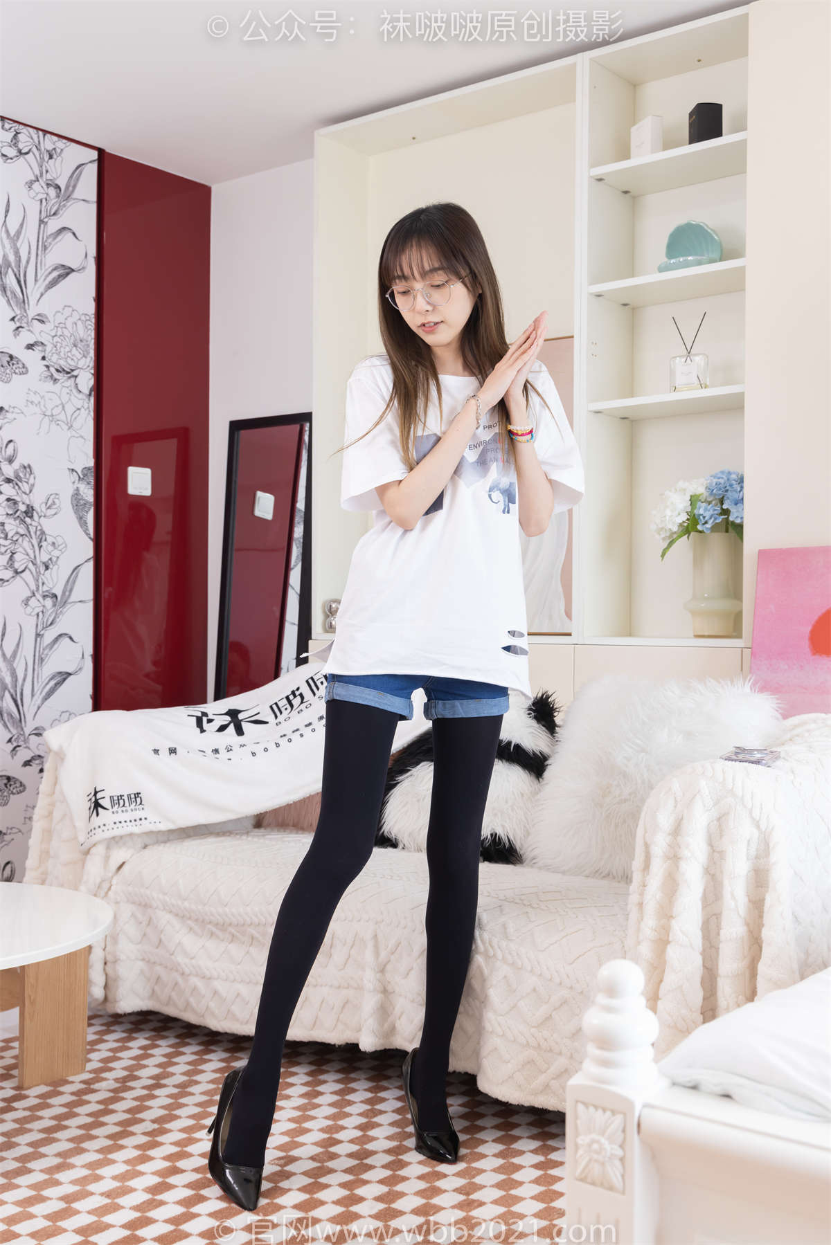 图片[2]-袜啵啵 No.330 稚予-高跟鞋、厚黑丝 花絮版-日更街拍