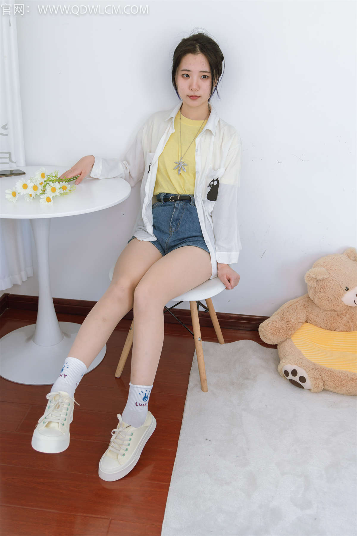 物恋传媒 NO.1395 姜姜-心底的名字-日更街拍