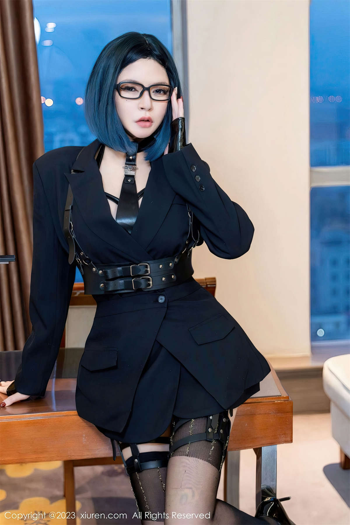 图片[2]-Xiuren秀人网 2023.03.01 No.6340 伊丽莎有点白-日更街拍