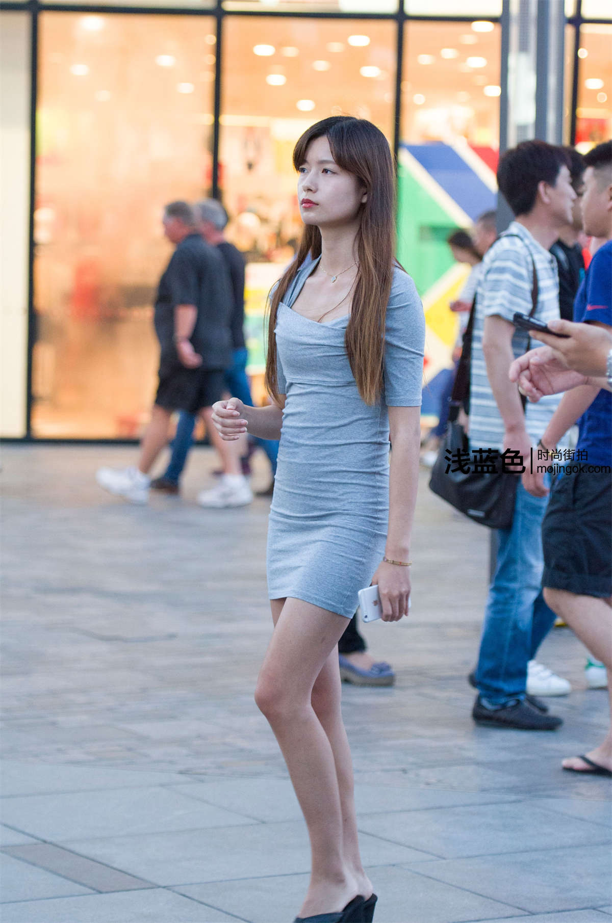 图片[2]-灰色包臀紧裙（19p）-日更街拍