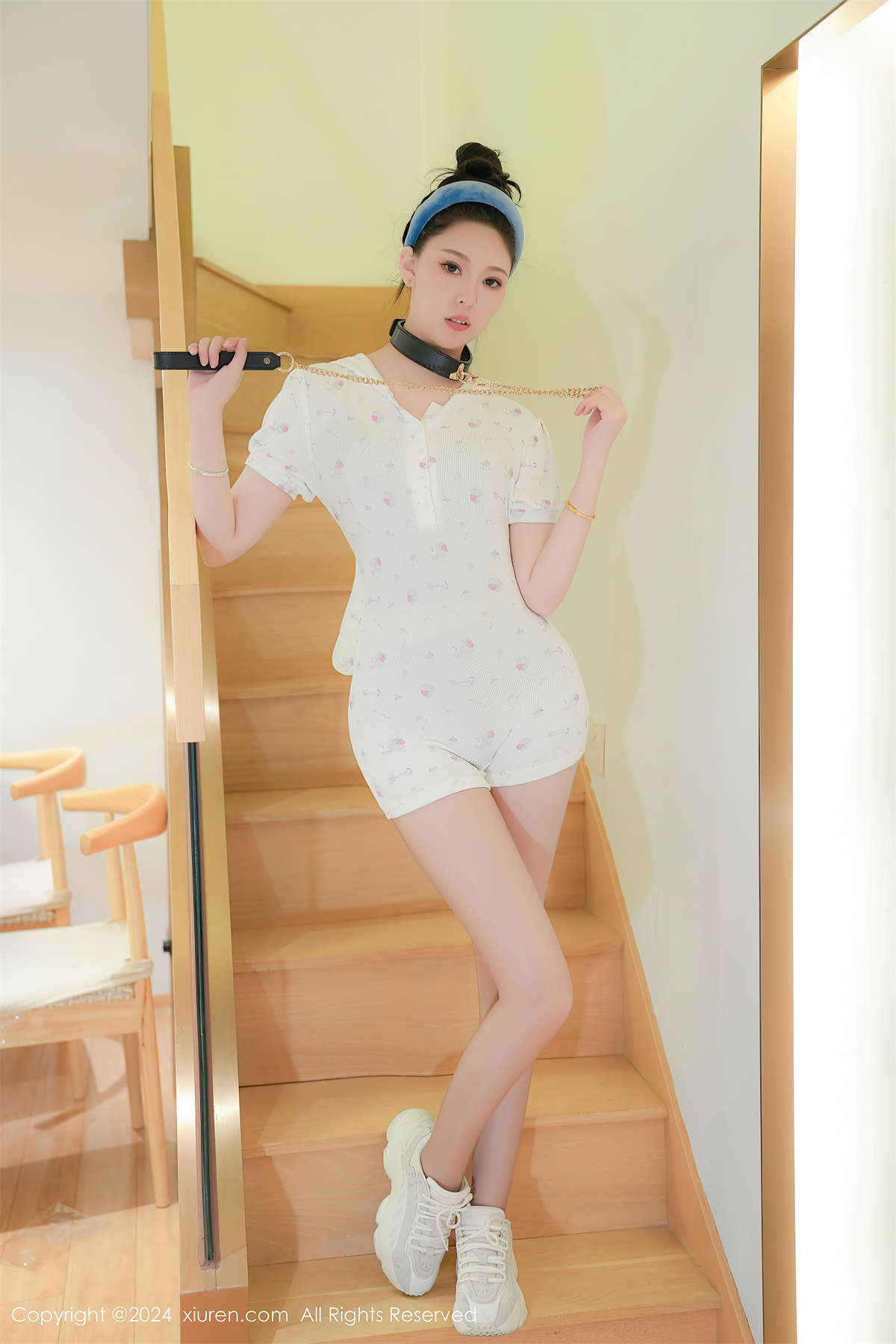 图片[2]-Xiuren秀人网 2024.07.29 NO.8930 小波多-日更街拍