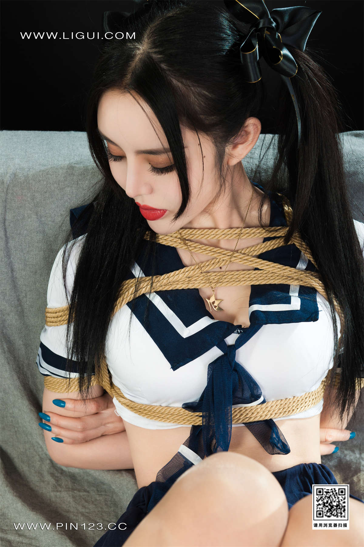 Ligui丽柜 2022.11.04 紧缚学妹 凉儿-日更街拍