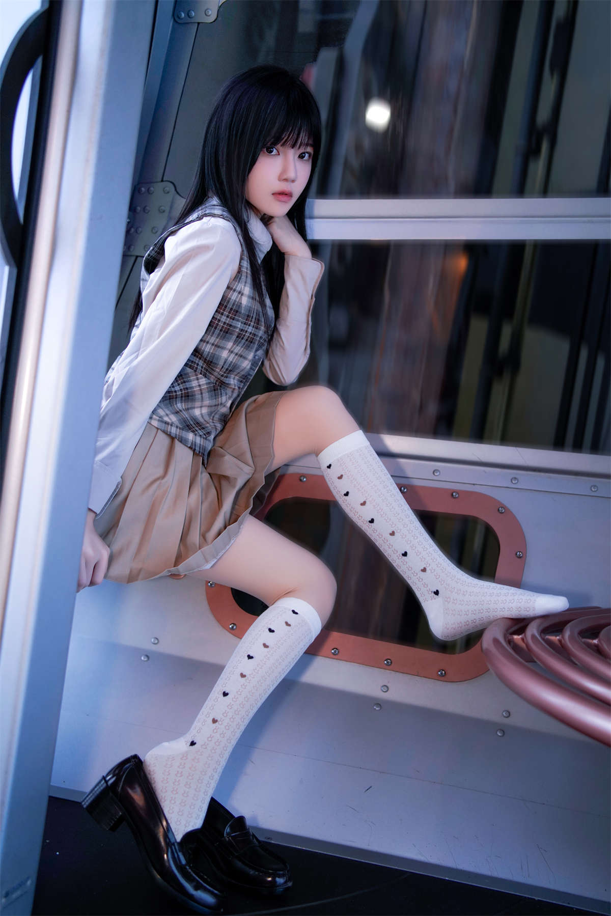 桜桃喵 – 制服摩天轮-日更街拍
