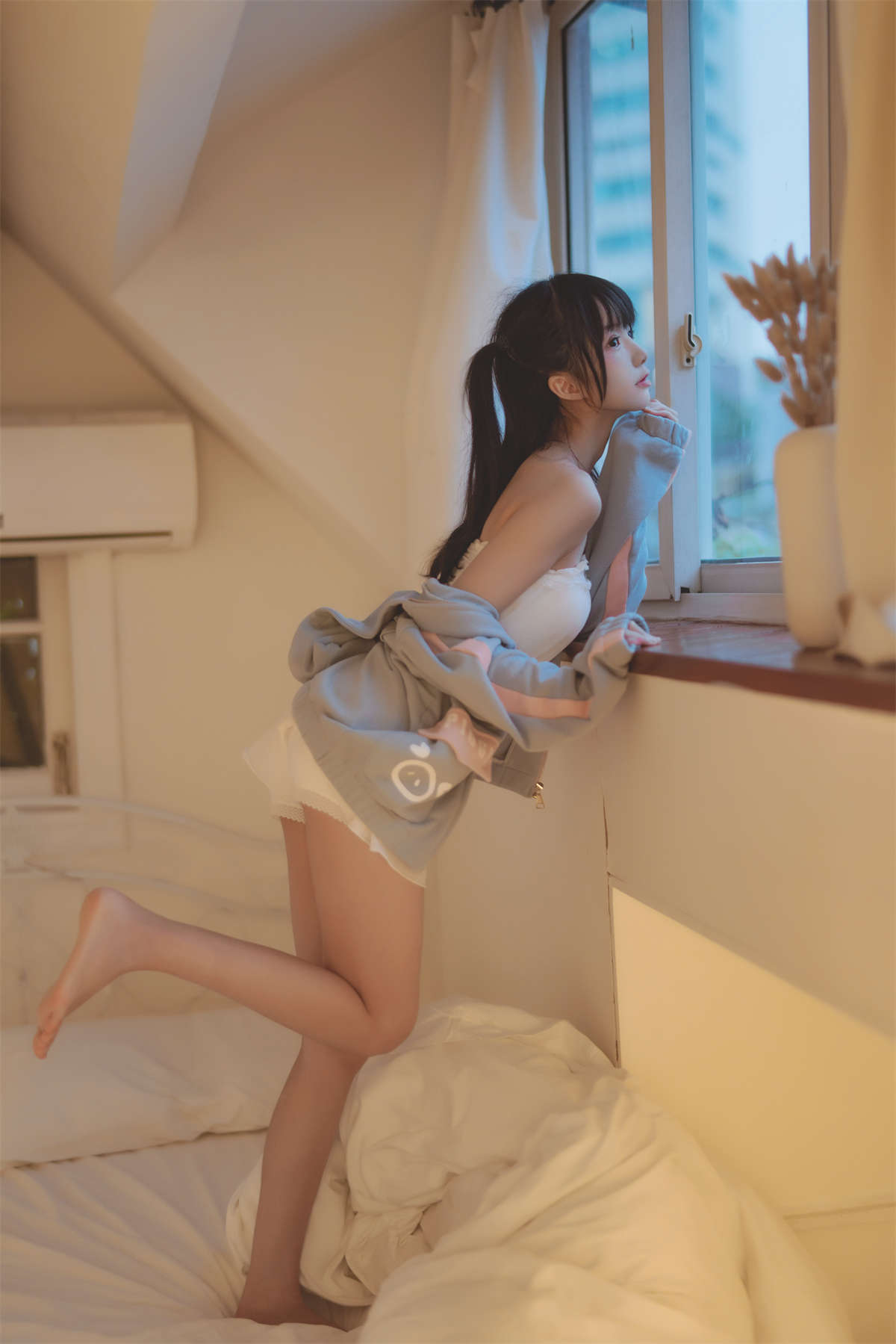 桜桃喵 – 碎星-日更街拍