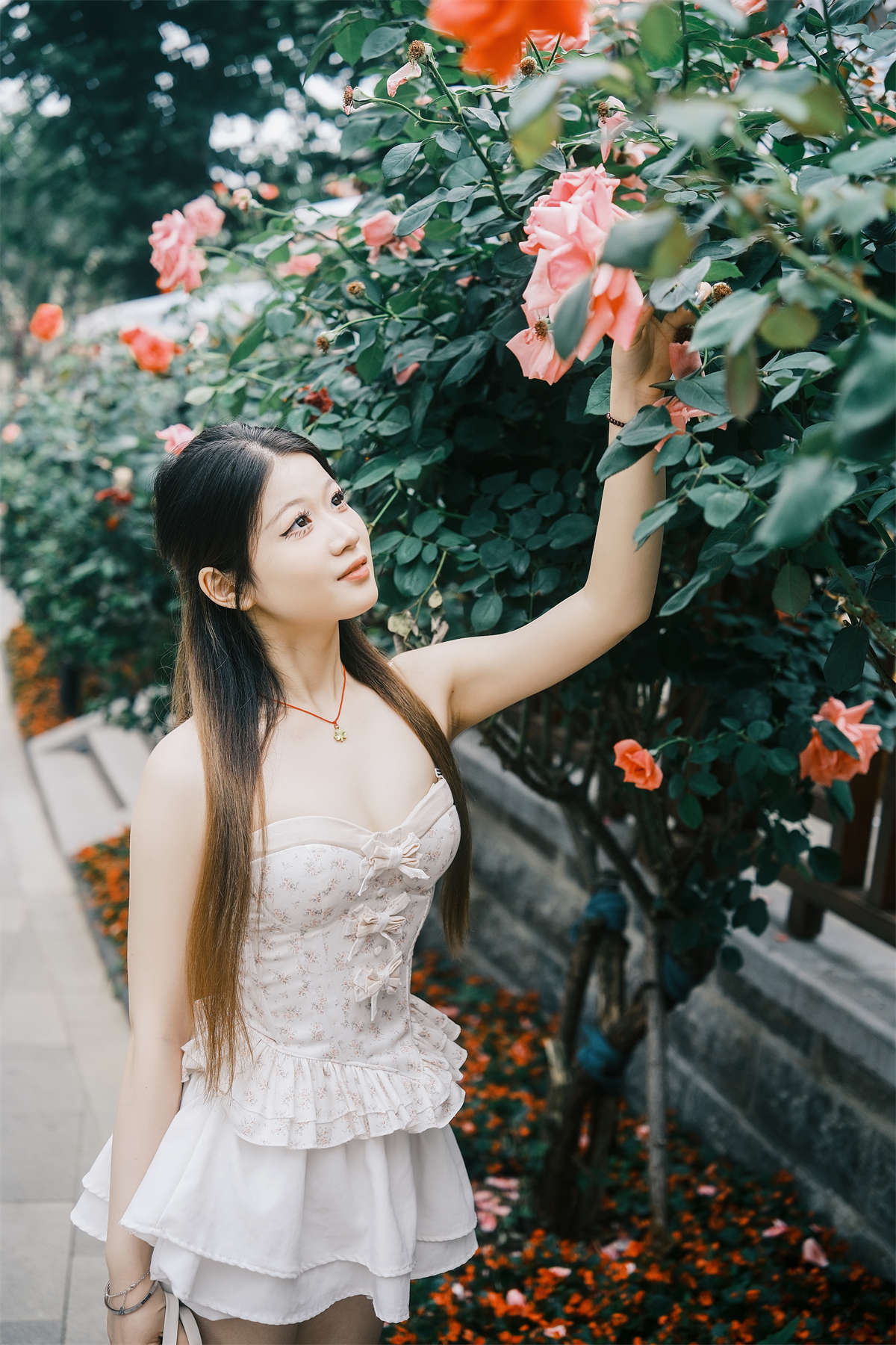 YITUYU艺图语 2024.07.23 夏天是被唤醒的瞬间 小熙-日更街拍