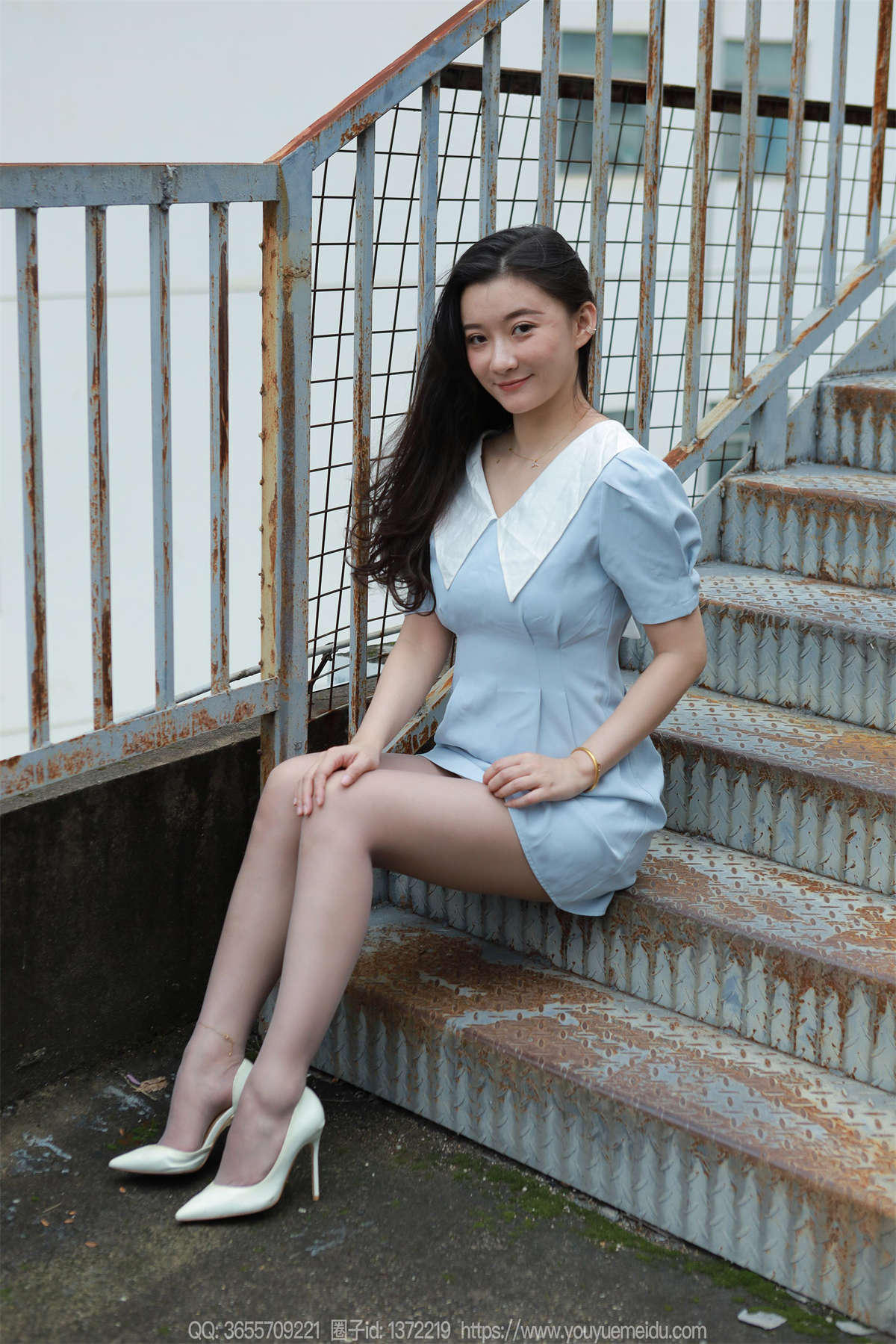 IESS异思趣向 2024.04.22 丝享家1722：秋秋 蓝裙甜妹-日更街拍