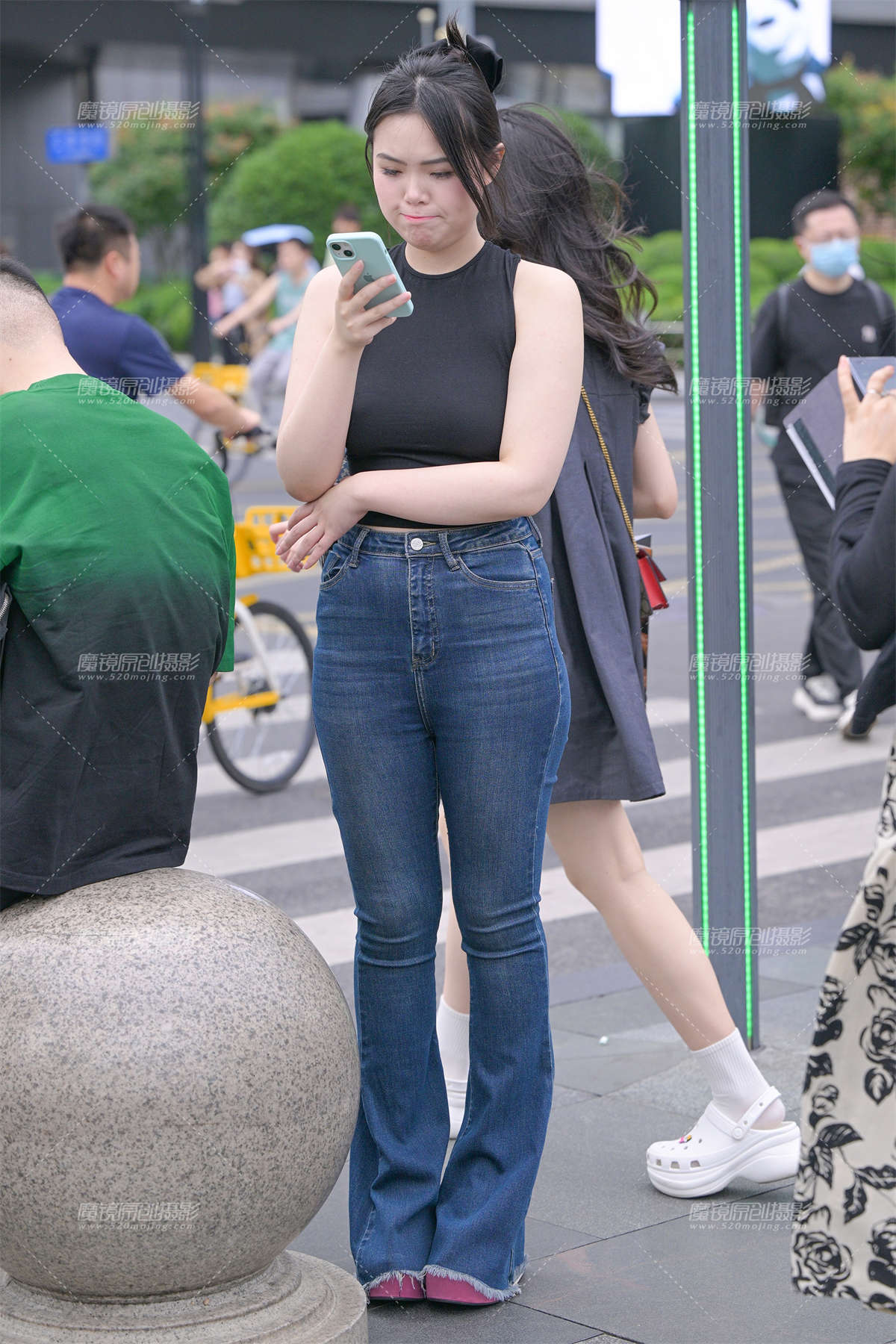 图片[2]-街边紧牛-日更街拍